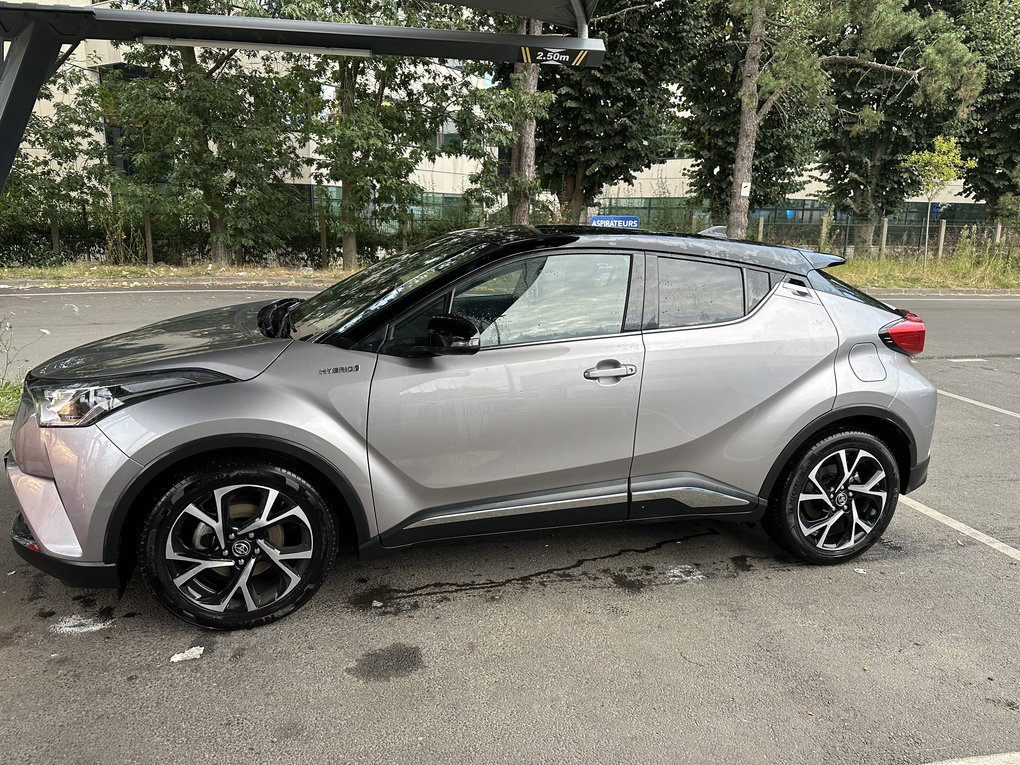 Toyota C-HR avec Climatisation