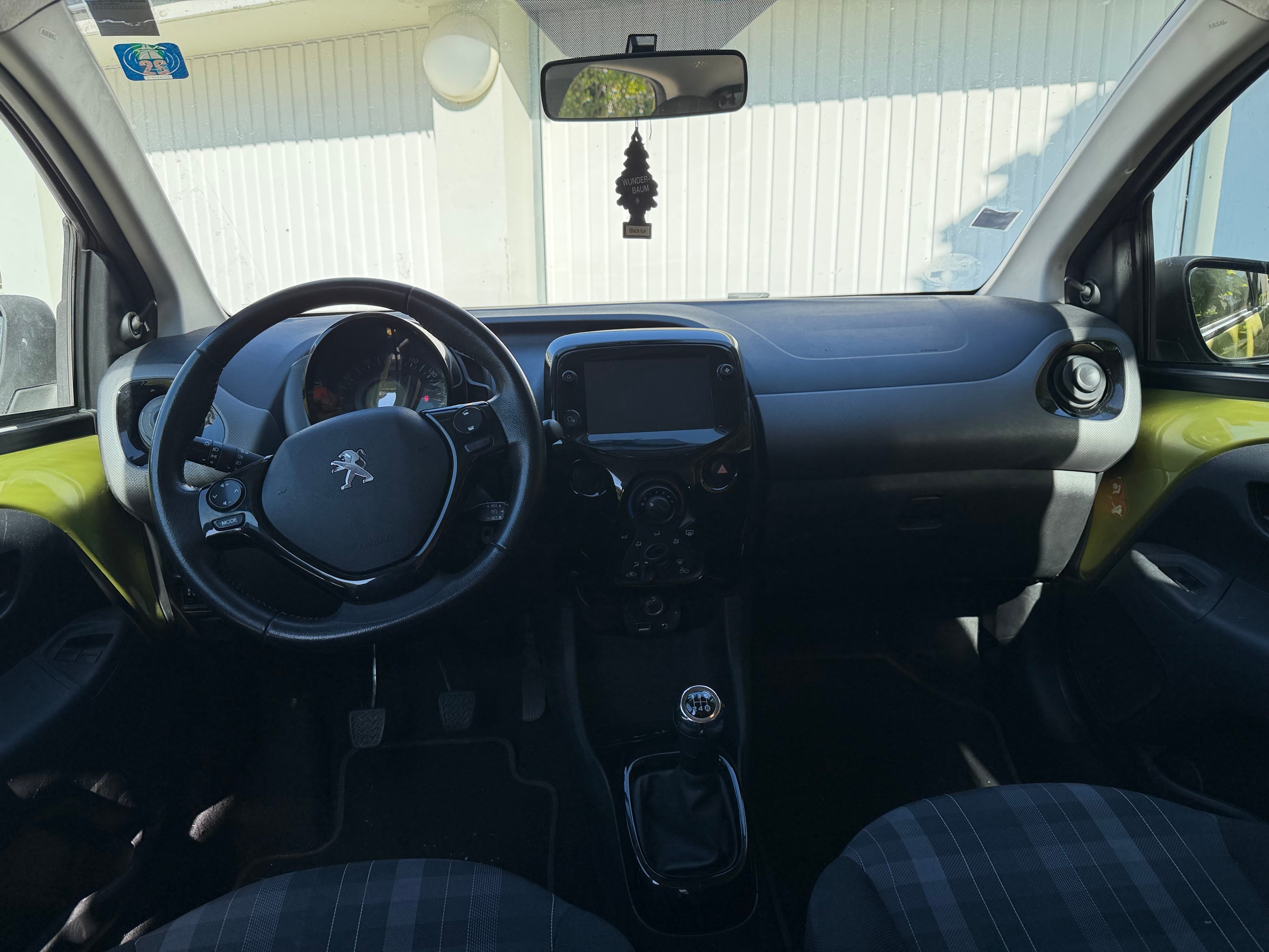 Peugeot 108 avec GPS