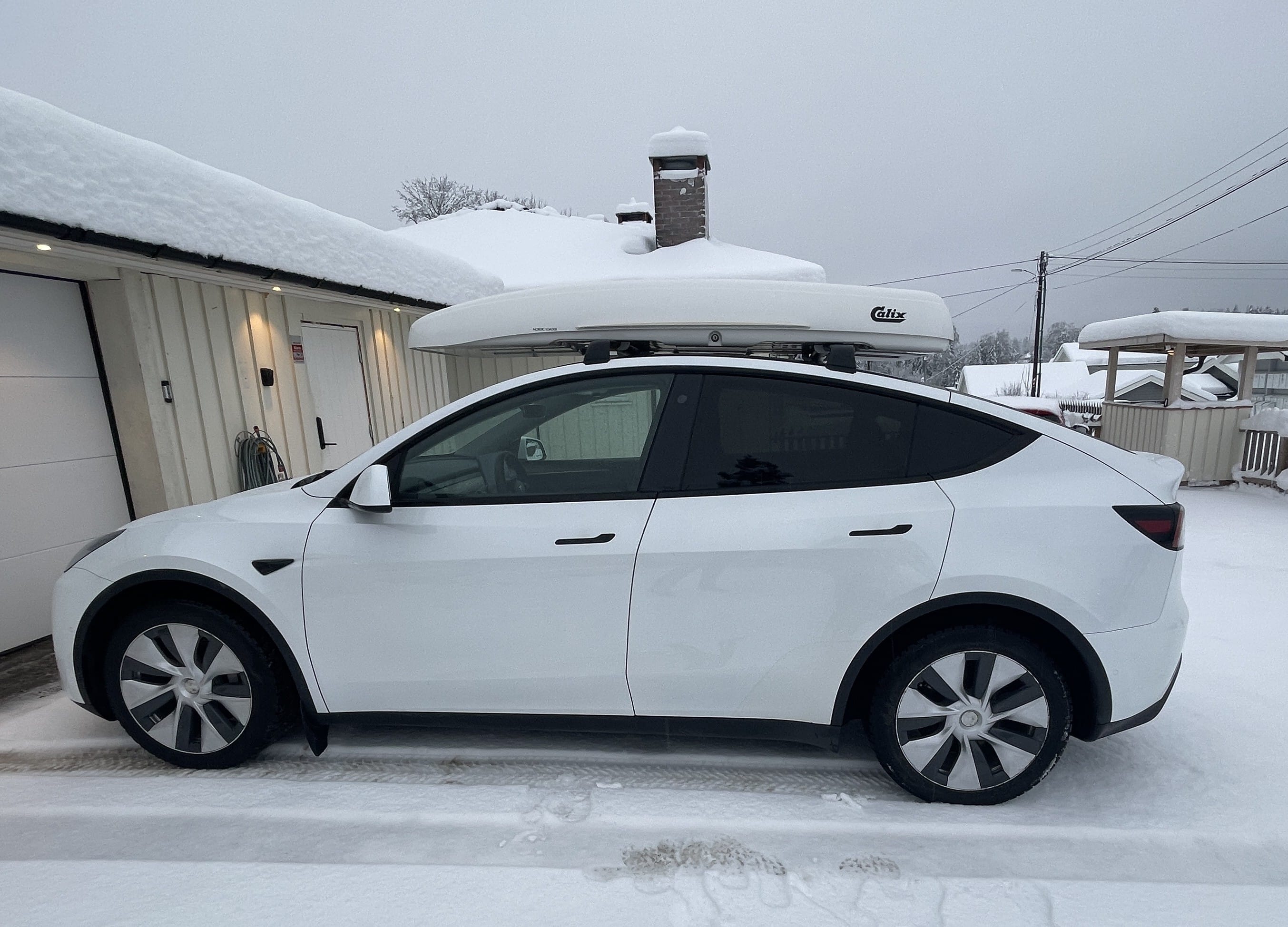 Tesla Model Y Long Range med Aircondition