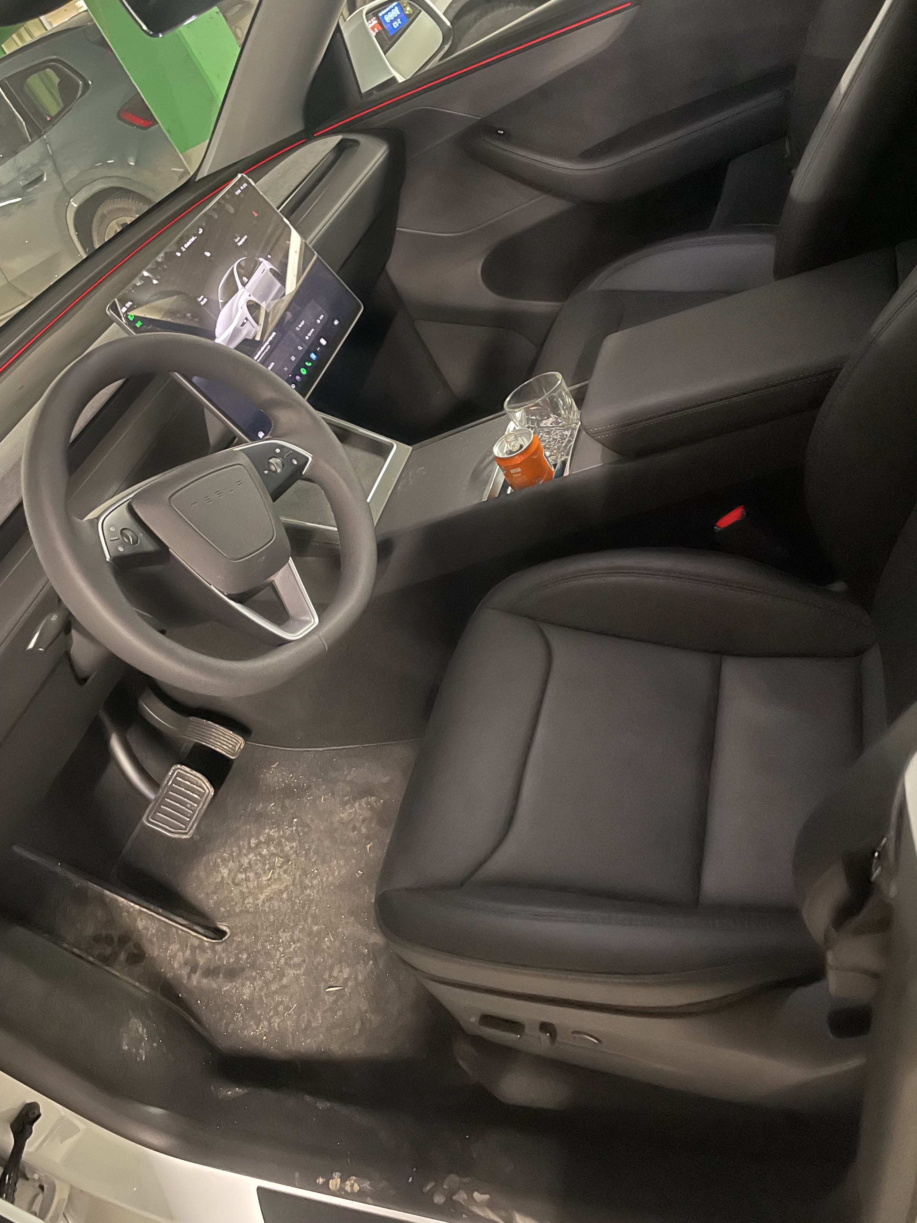 Tesla Model Y Long Range with Cruise control