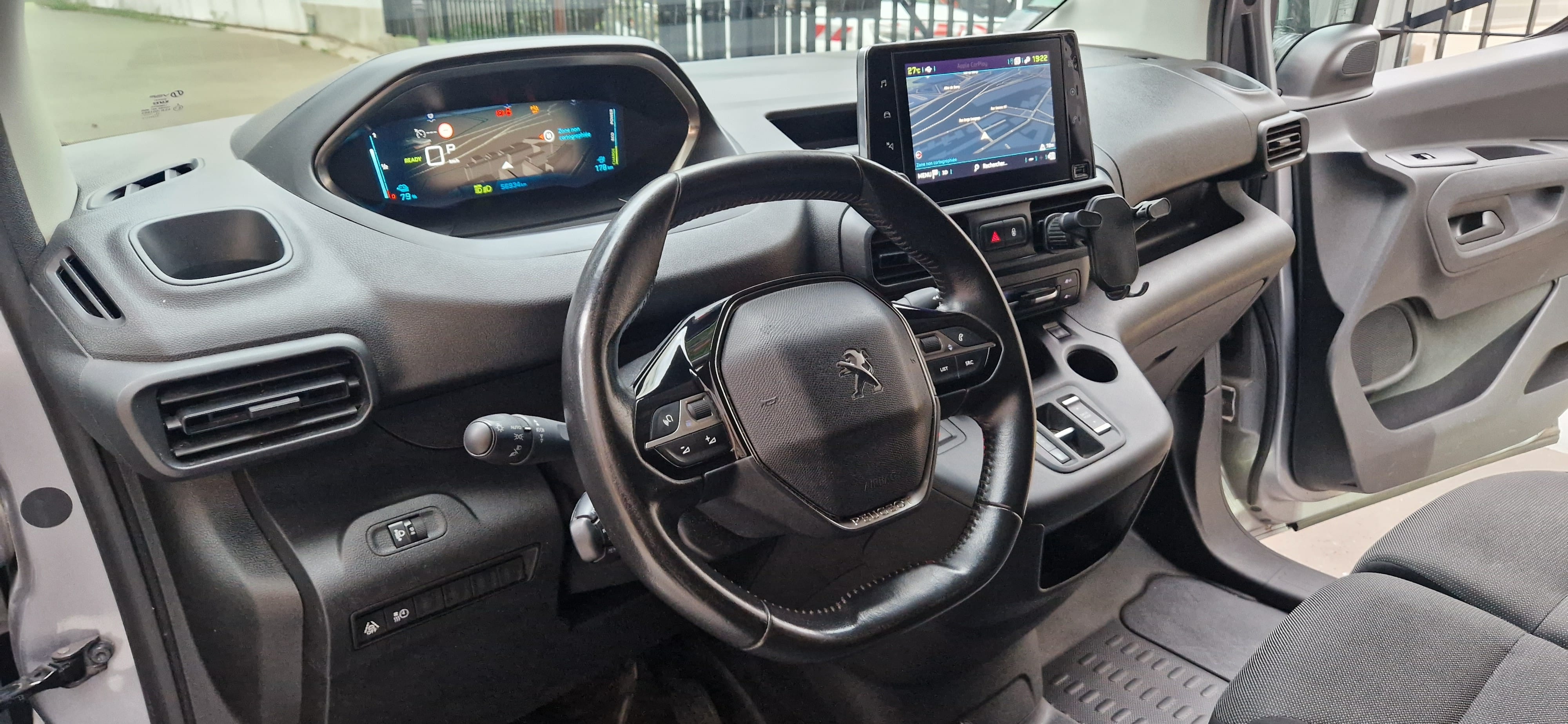 Peugeot Partner – 100% électrique – Équipé / TOUT OPTION avec Régulateur de vitesse