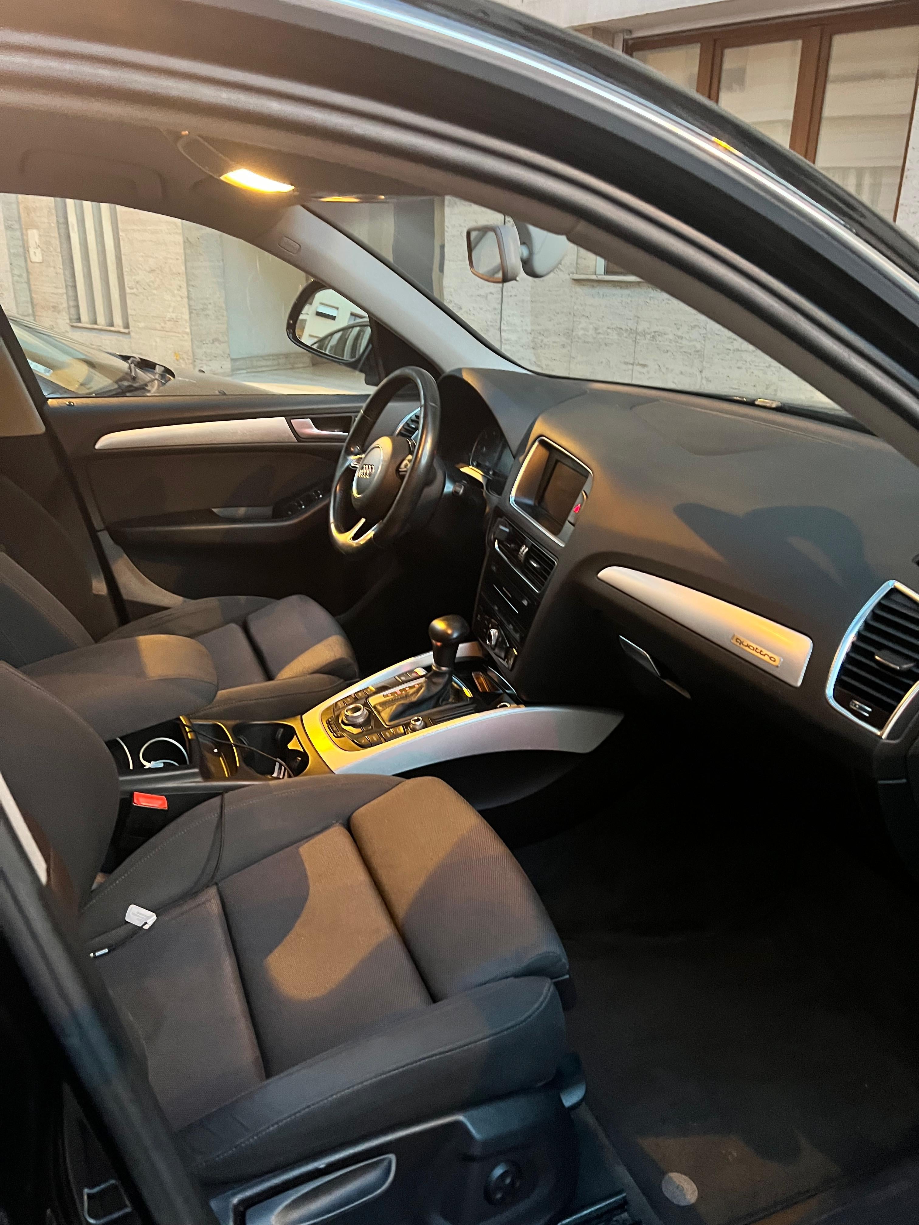 Audi Q5 2.0T Quattro Premium met Airco