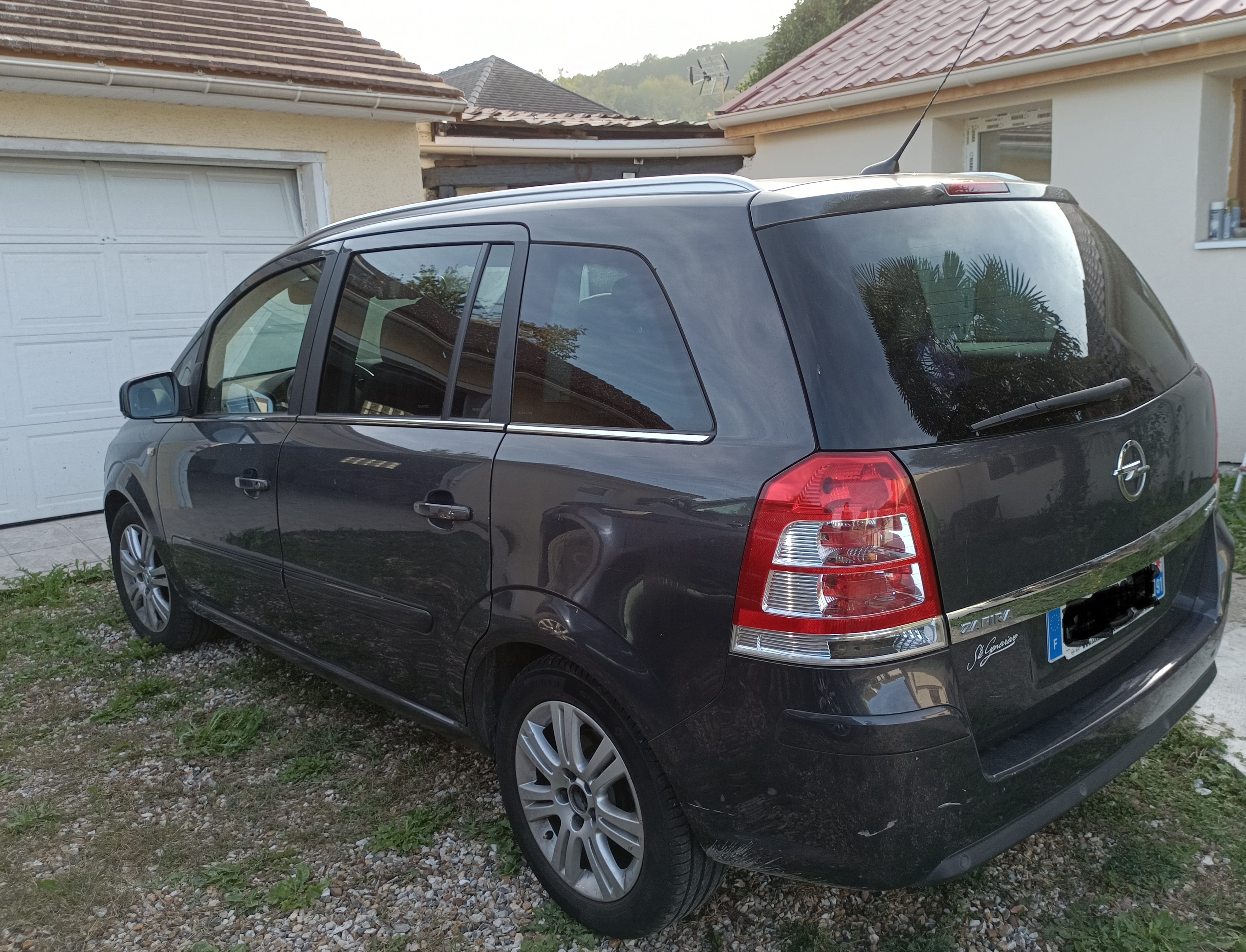 Opel Zafira 1.7 CDTI avec Audio Bluetooth