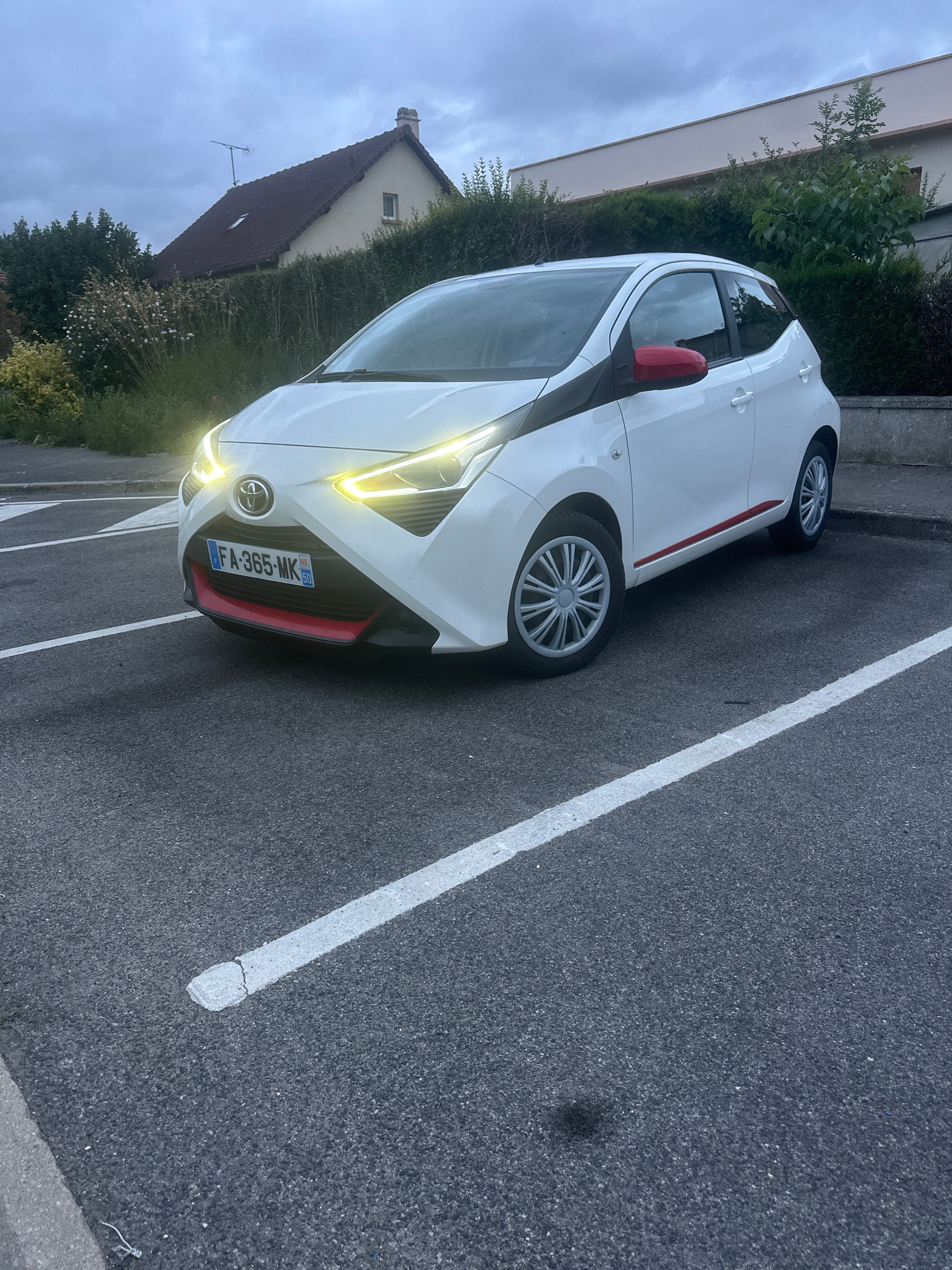 Toyota Aygo, 2018, Essence 95