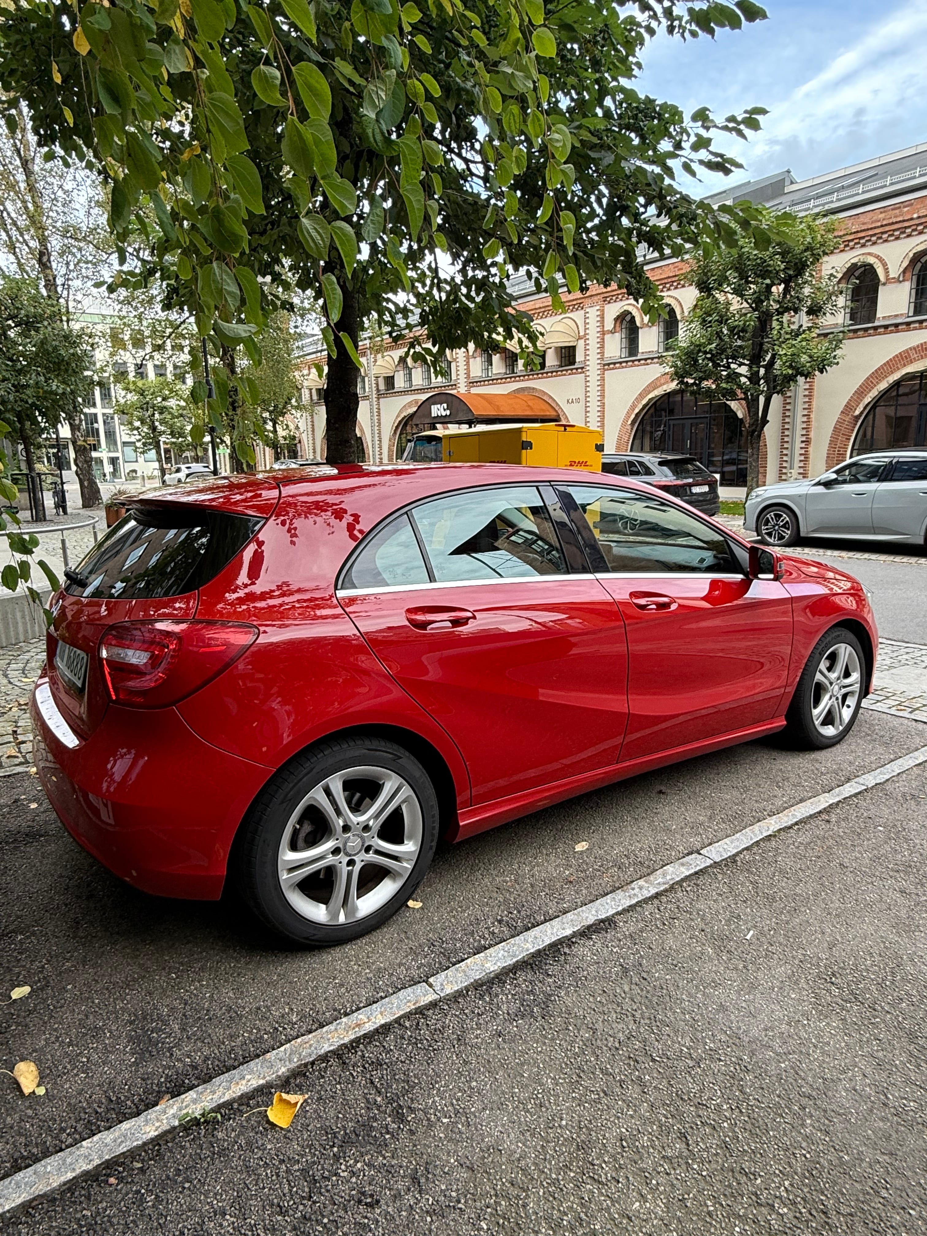Mercedes-Benz A-Klasse 180 mit Rückfahrkamera