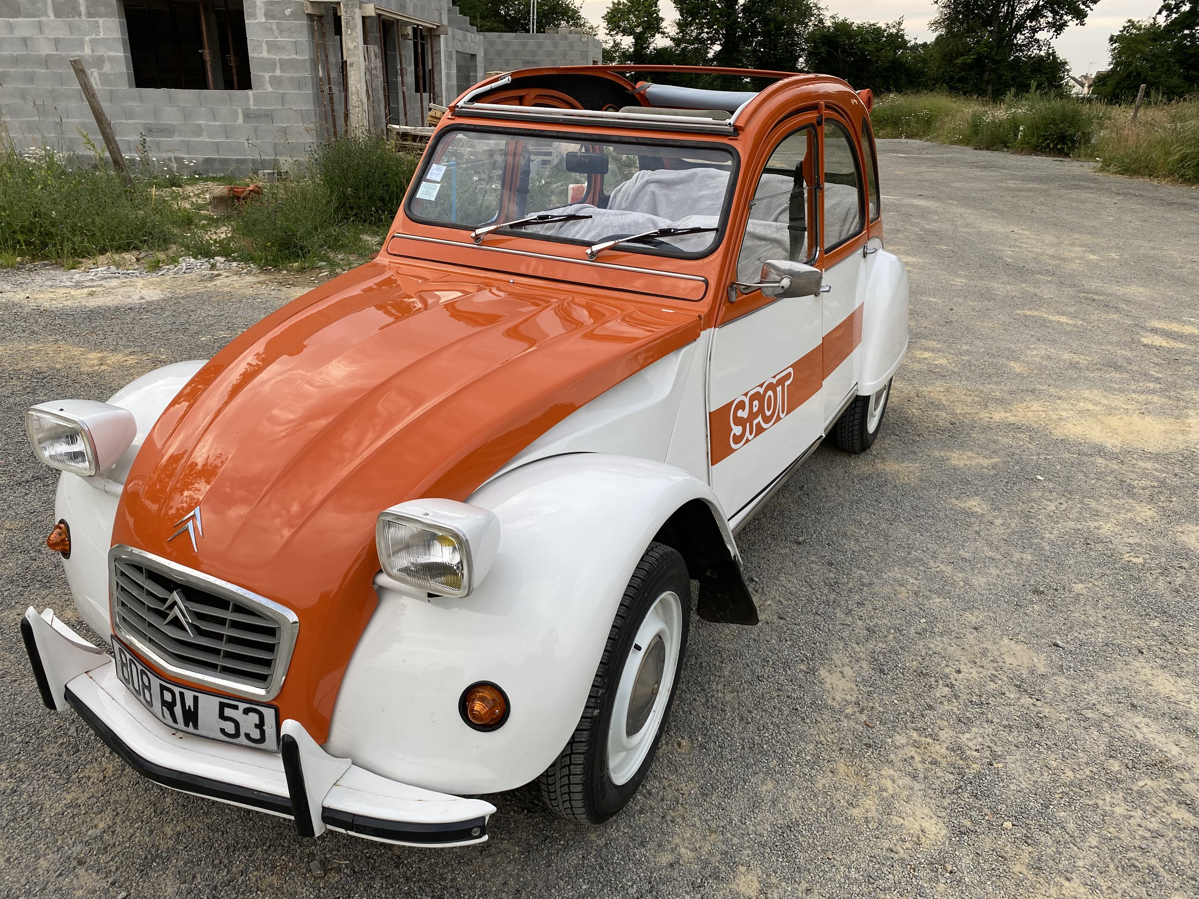 Citroen 2CV, 1975, Essence 98