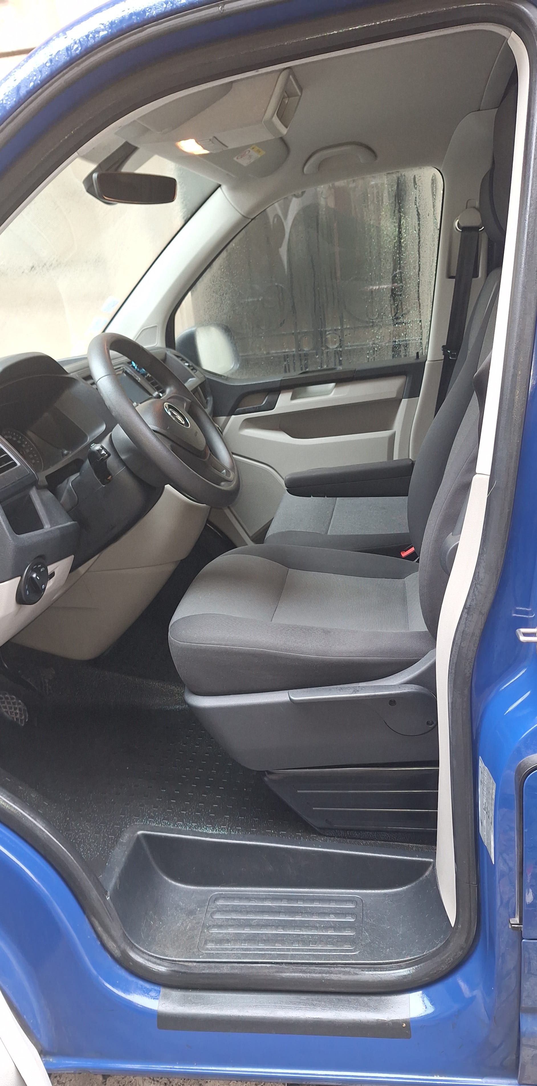 Volkswagen Transporter avec GPS