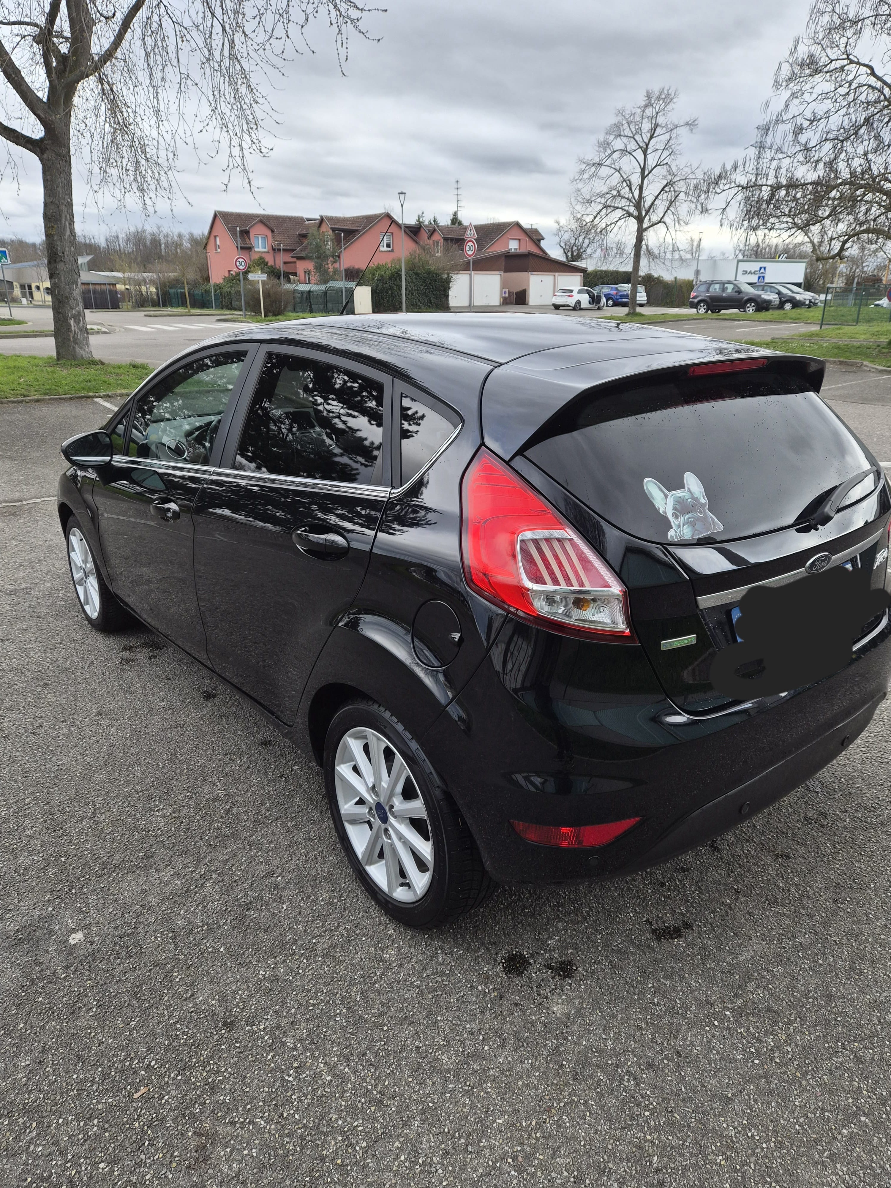 Ford Fiesta Titanium 1.0 ecoboost 100 ch avec Climatisation