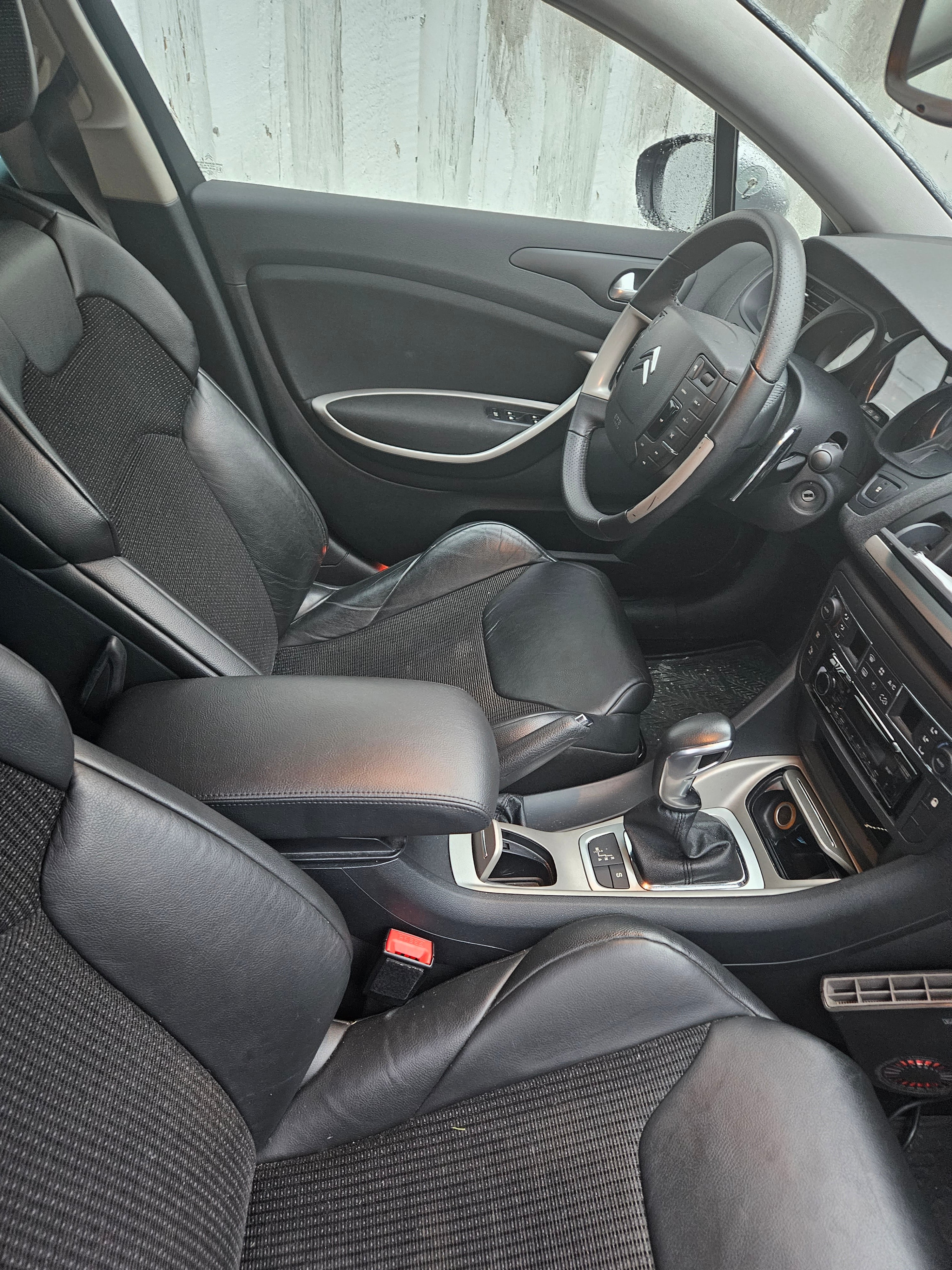 Citroen C5 med Babysete