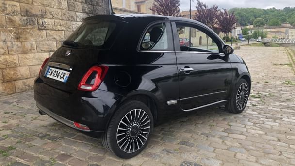 Fiat 500 Louez la Nouvelle Fiat 500 – Citadine Iconique, Économique & Confortable à Bordeaux ! avec Climatisation