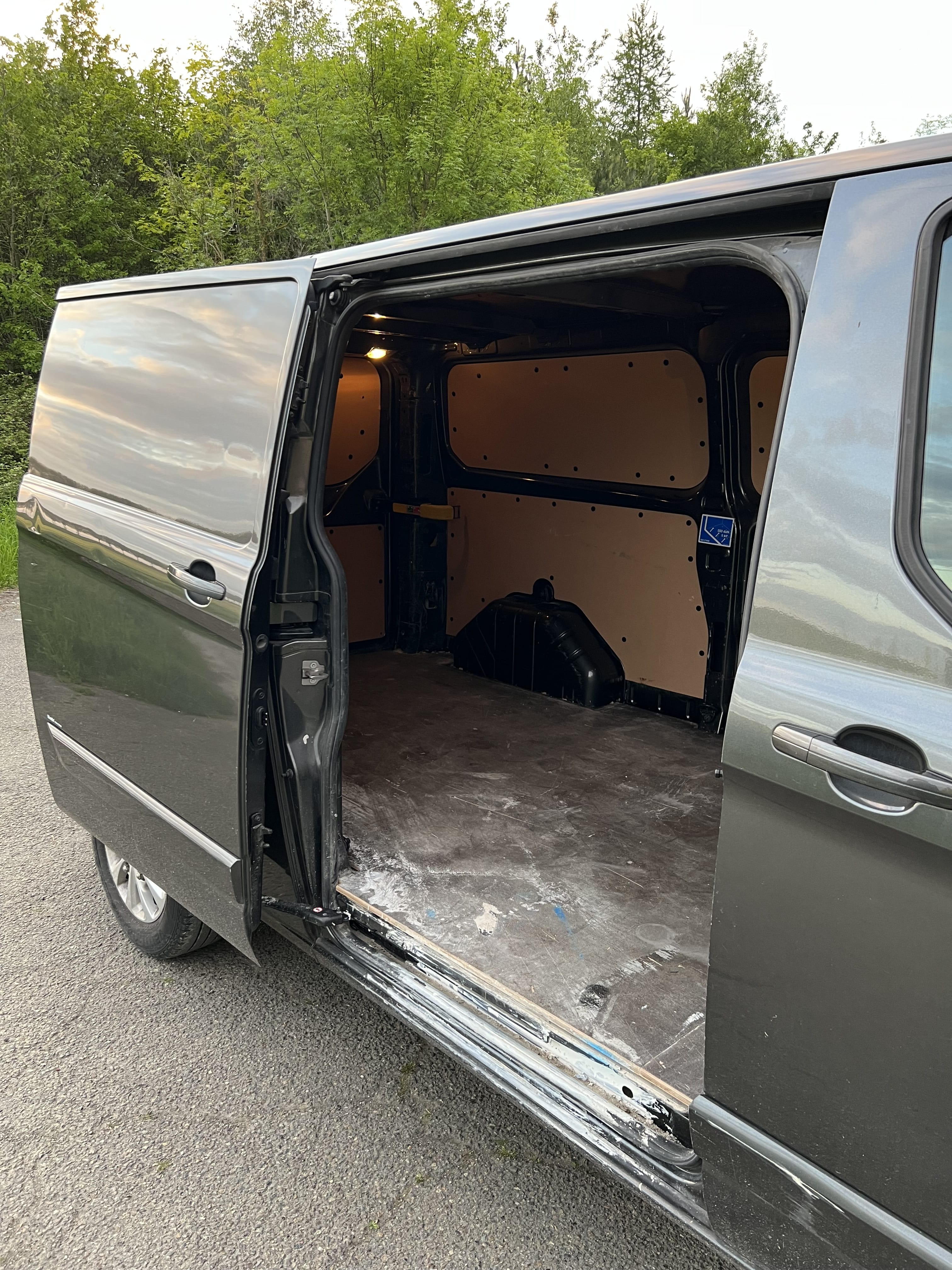 Ford Transit Custom Fourgon avec Apple CarPlay