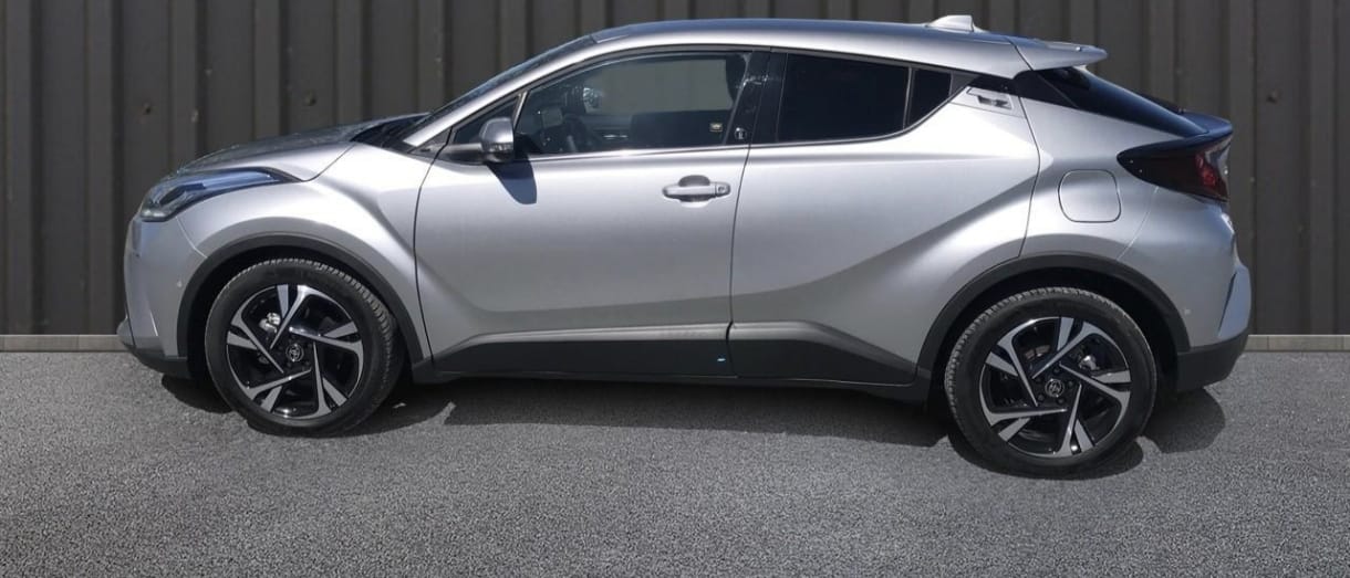 Toyota C-HR Hybrid avec Climatisation