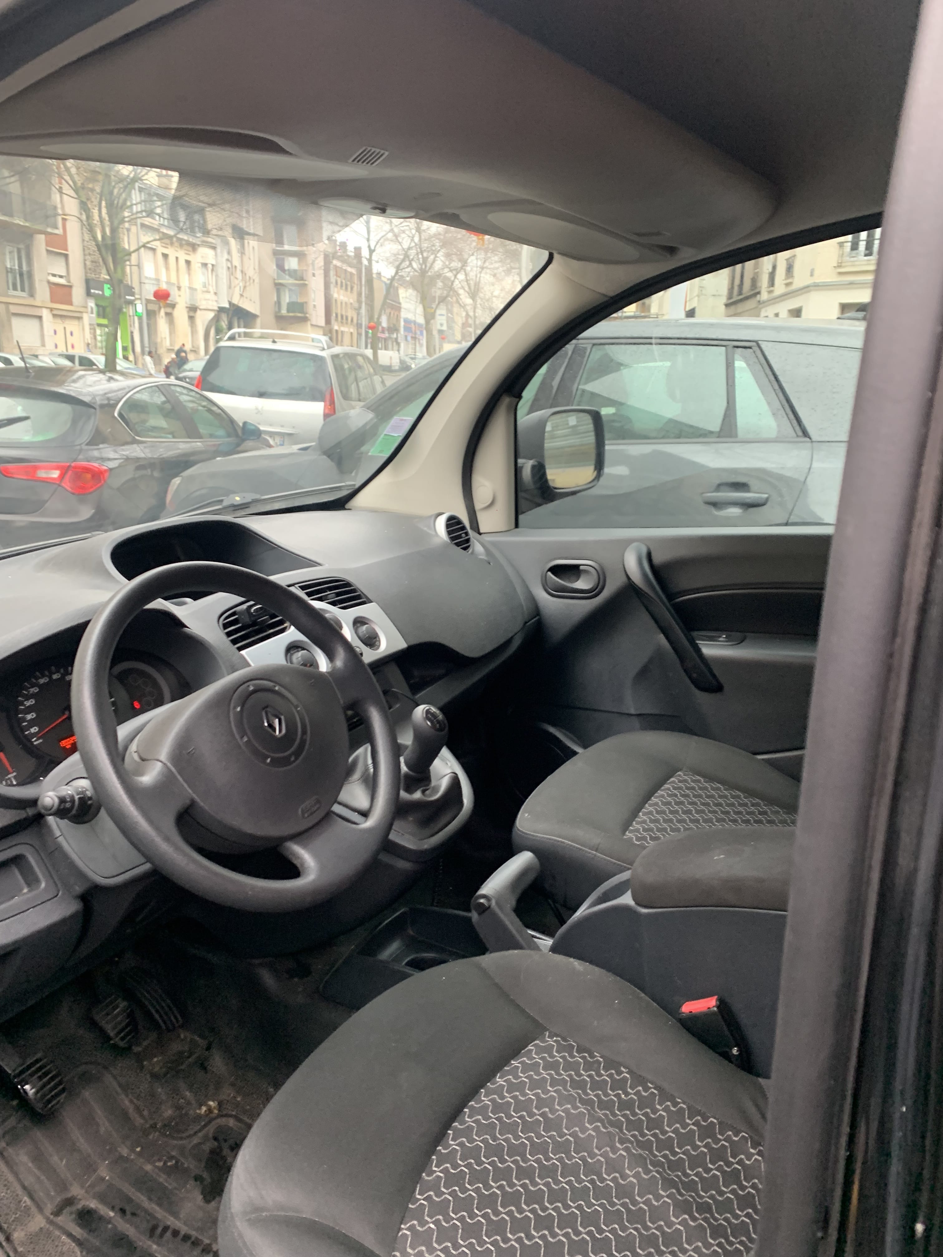 Renault Kangoo Express avec Entrée audio / iPod