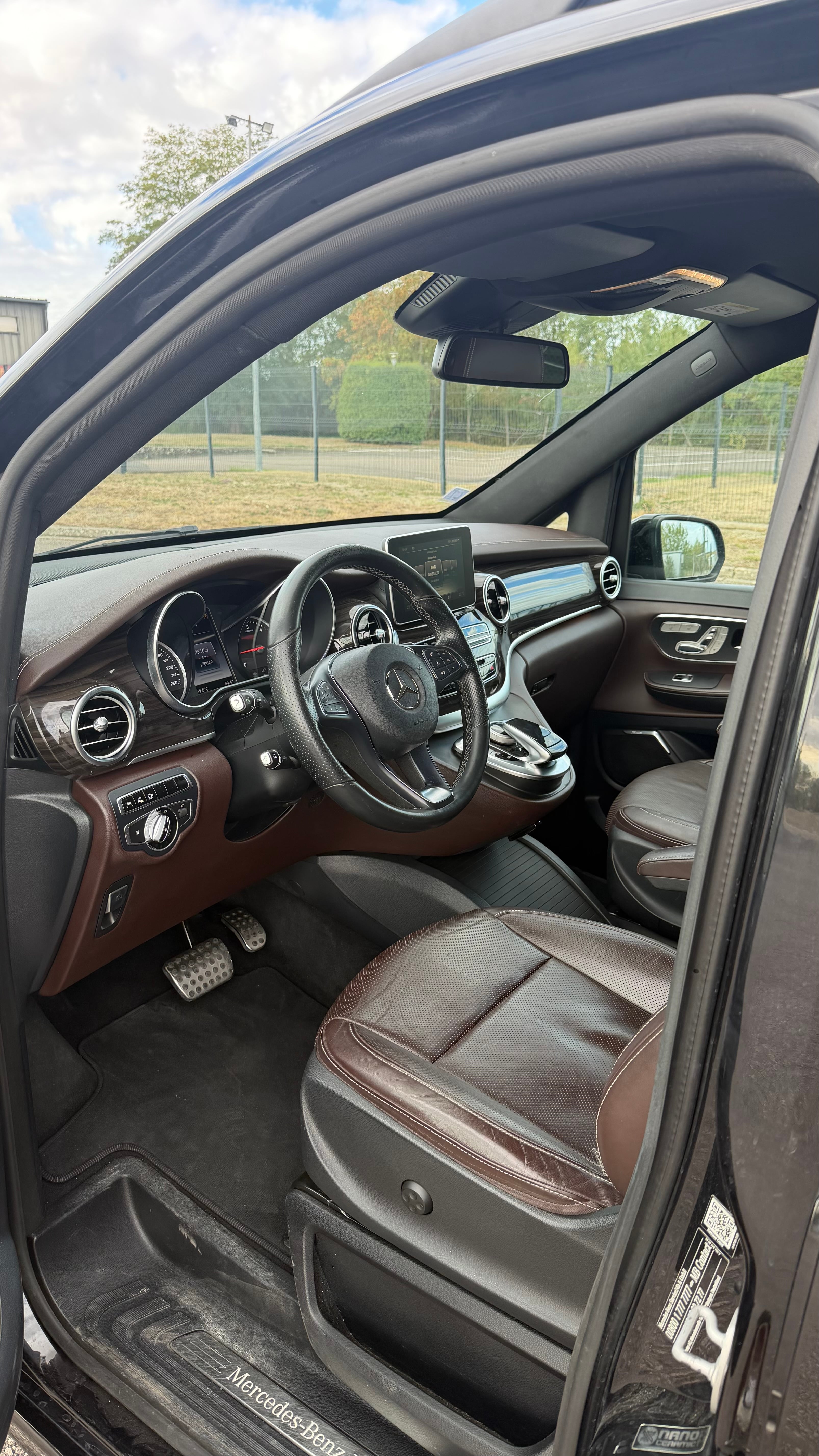 Mercedes-Benz Classe V 300d avec GPS