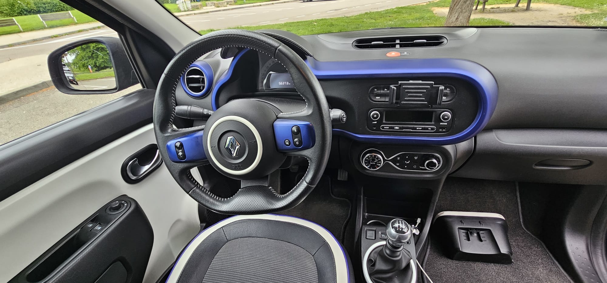 Renault Twingo III 0.9 TCE 90cv avec Siège bébé