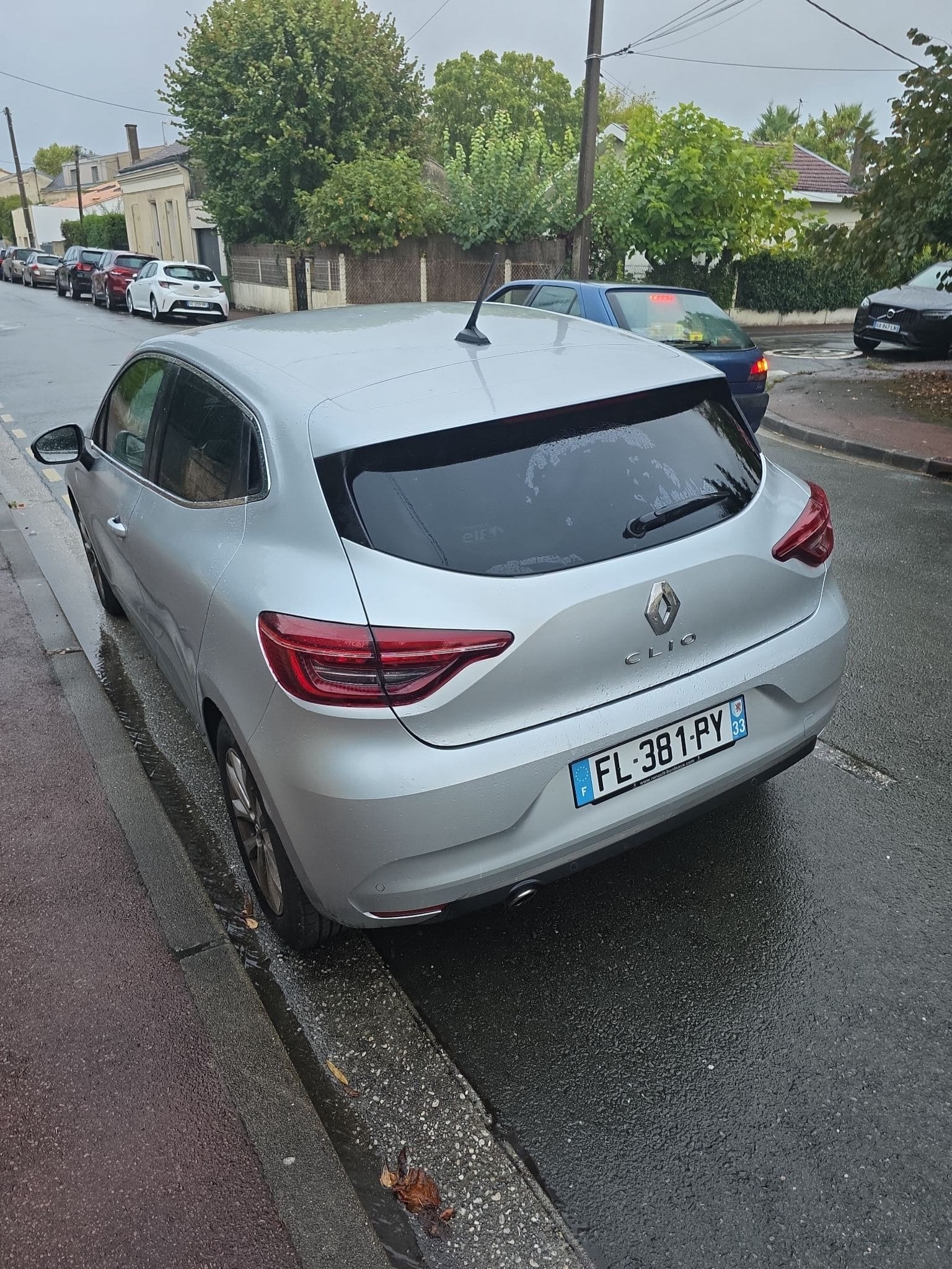 Renault Clio avec GPS