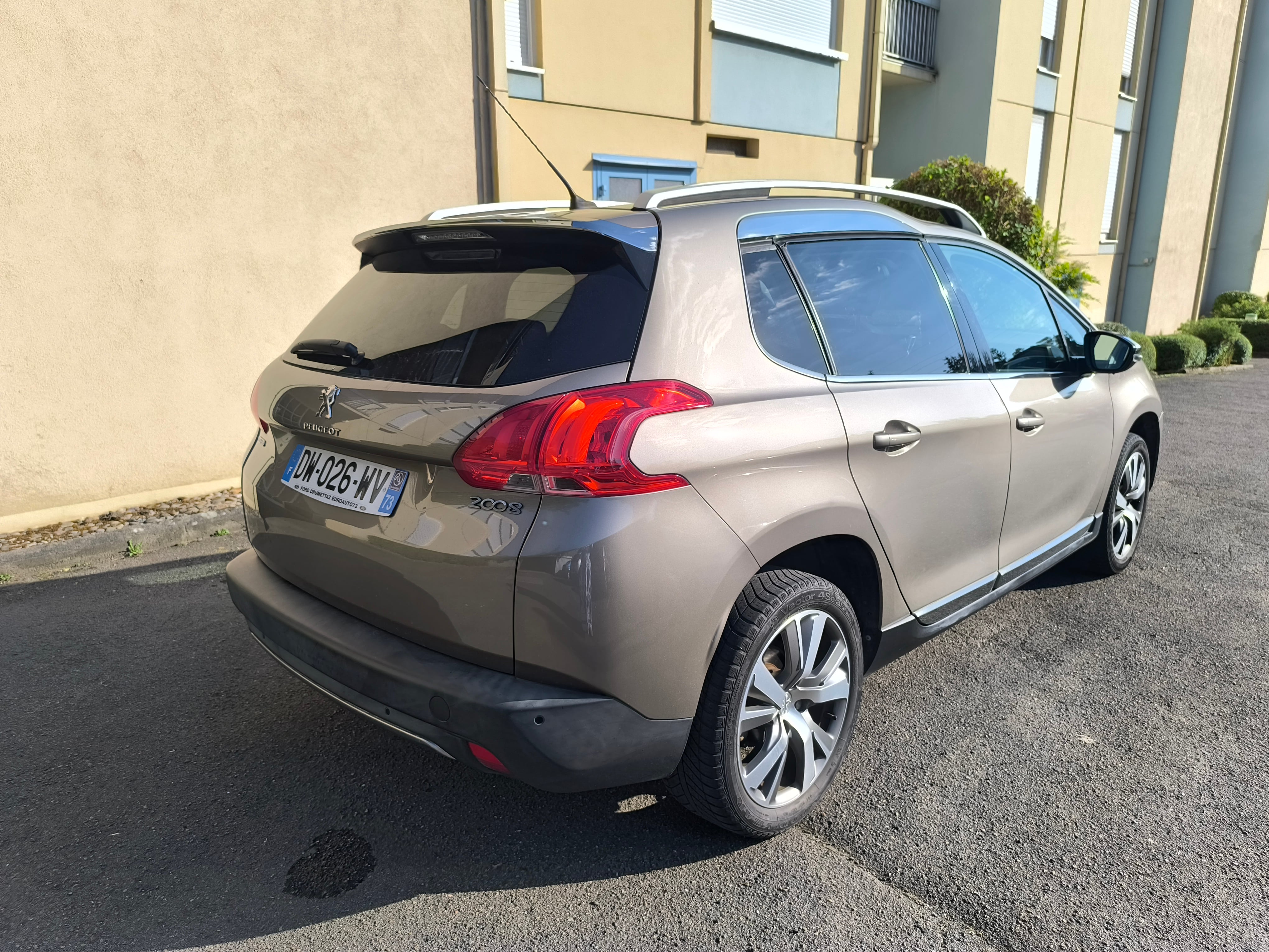 Peugeot 2008, 2015, Diesel