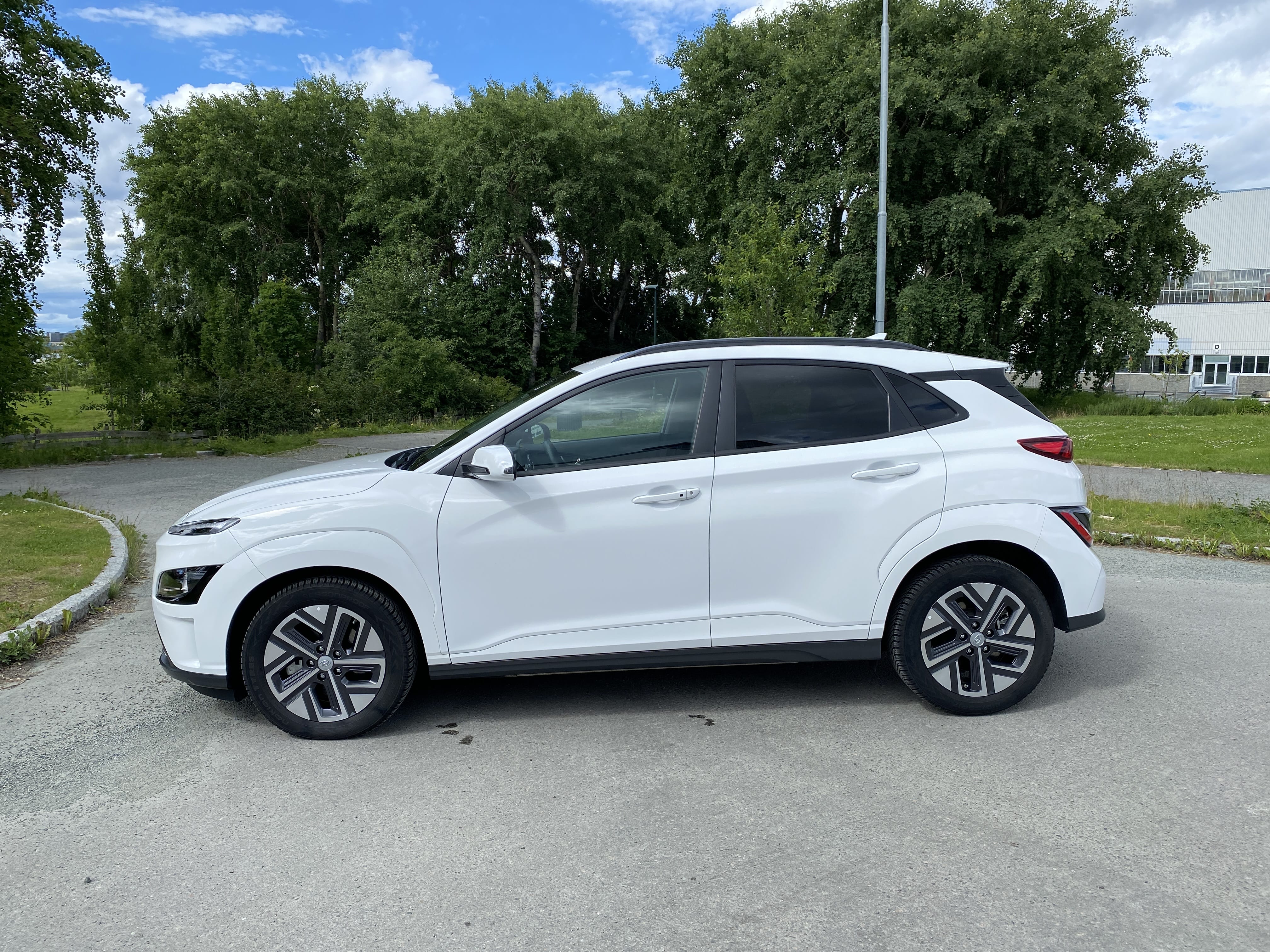Hyundai Kona Electric with Air conditioning