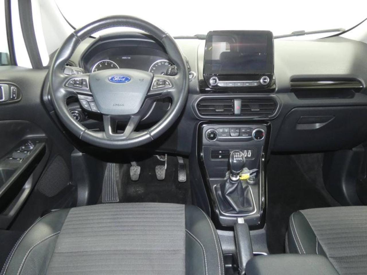 Ford EcoSport, 2018, Essence 95