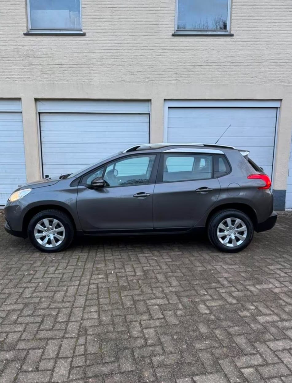 Peugeot 2008 avec Climatisation