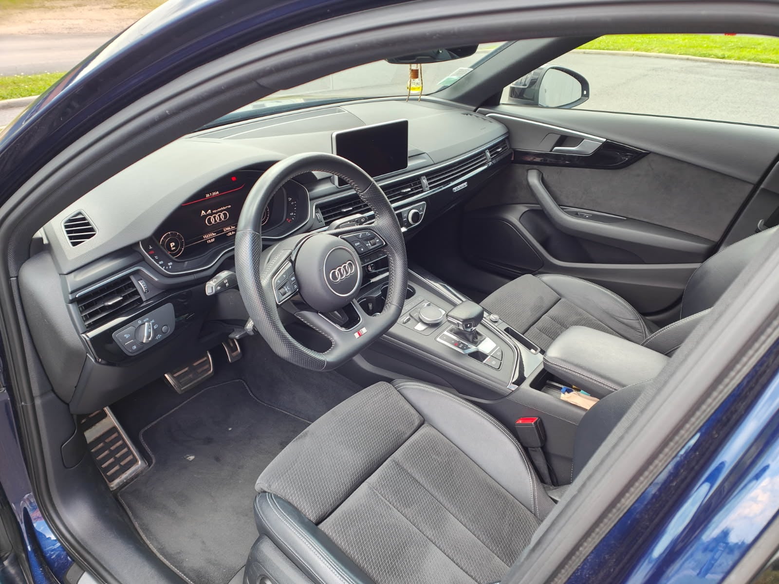 Audi A4 Avant avec GPS