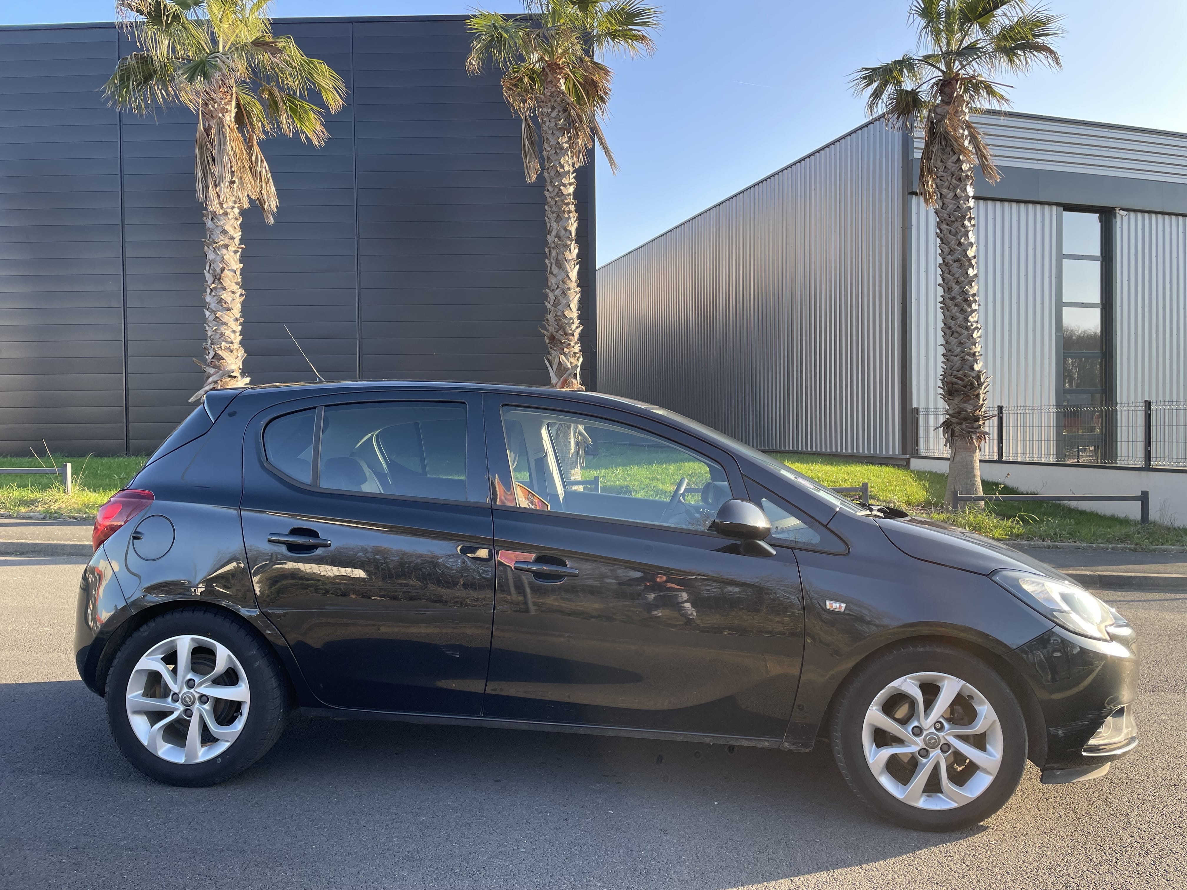 Opel Corsa avec Climatisation