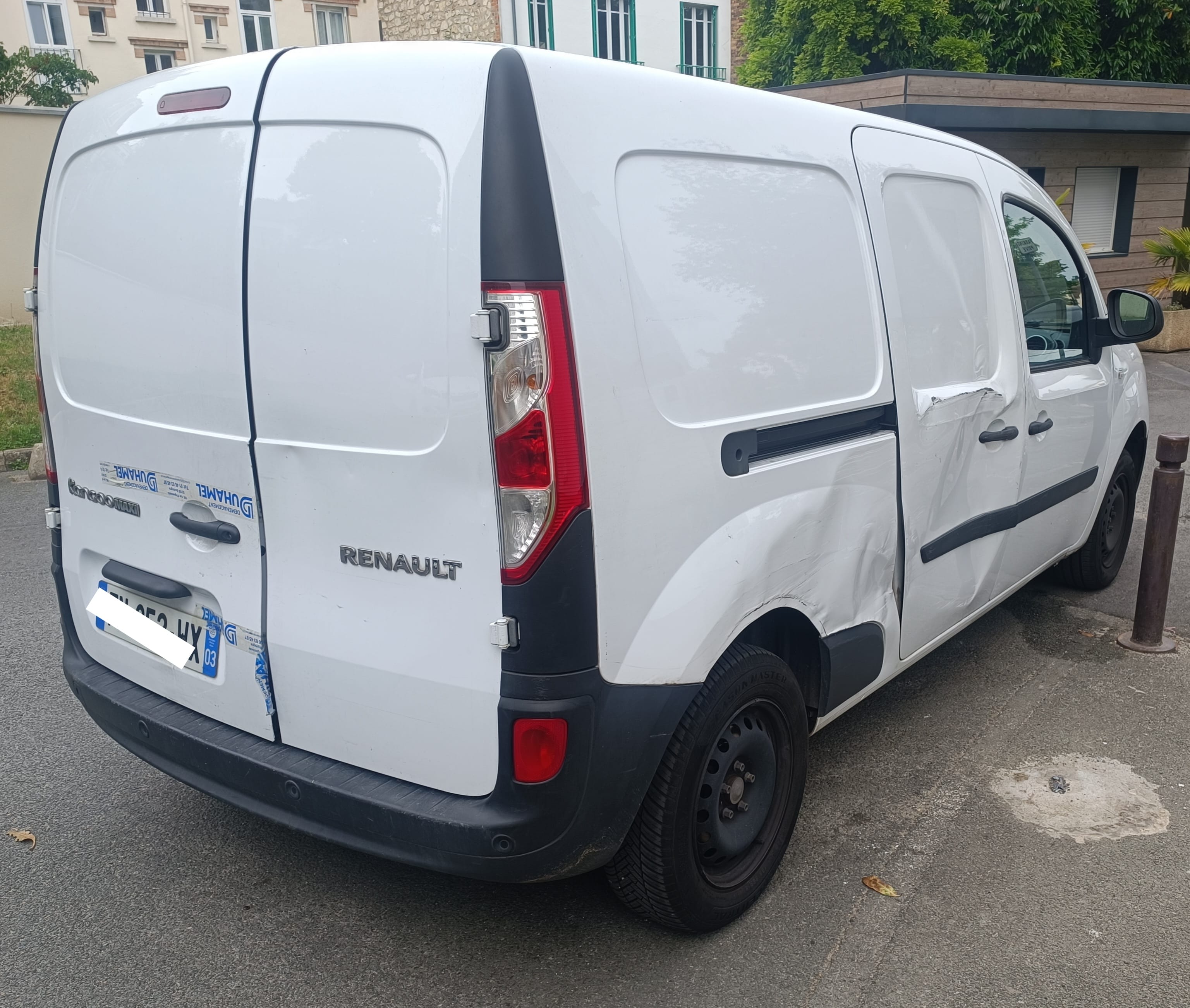 Renault Kangoo Fourgon avec GPS