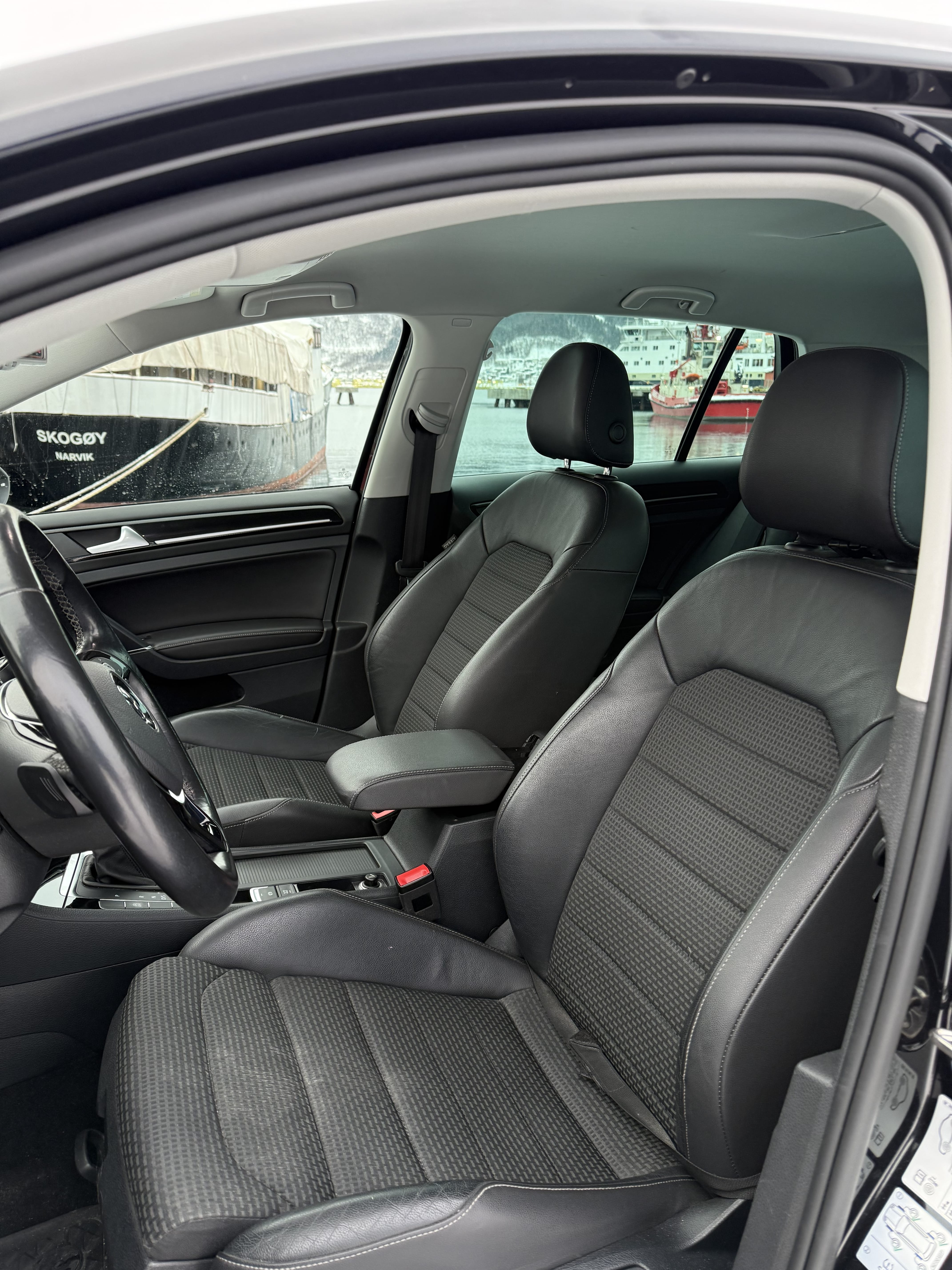Volkswagen Golf TSI med Vinterdekk