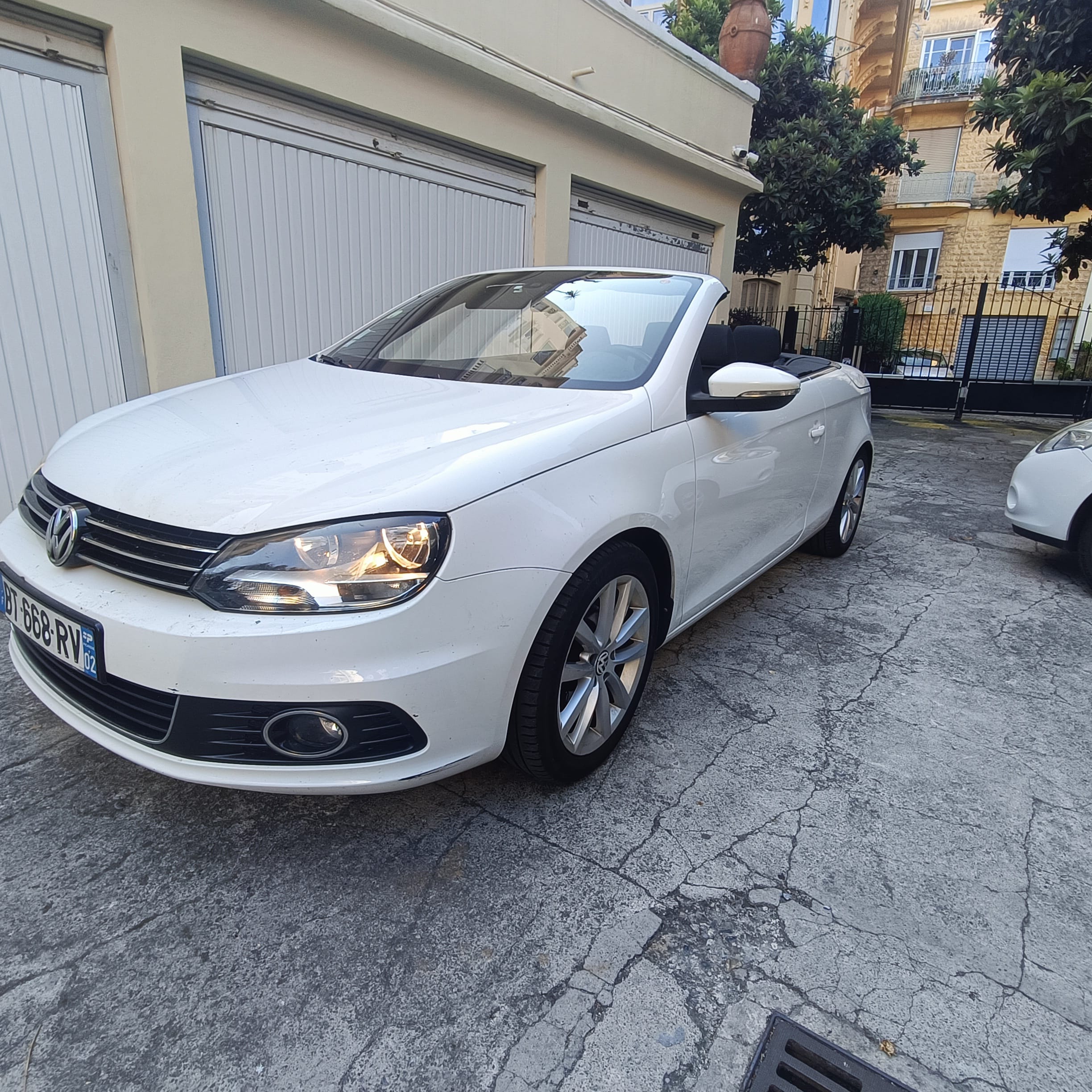 Volkswagen Eos Cabriolet avec Audio Bluetooth