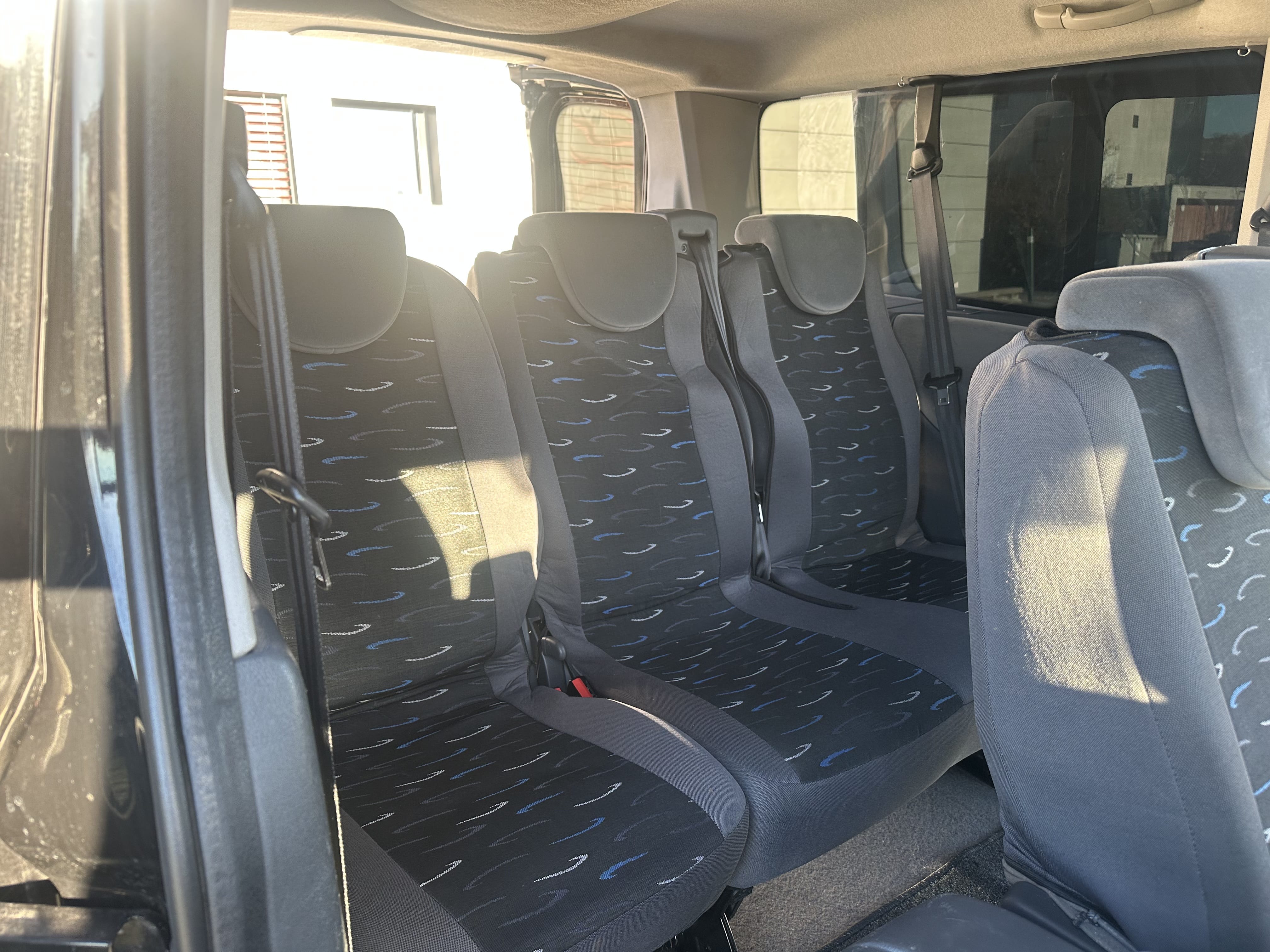 Peugeot Expert Tepee 2l avec Pneus neige