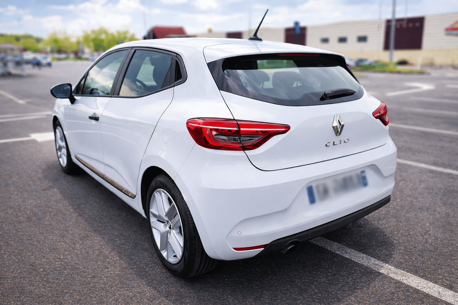 Renault Clio FW296LA - Athis-Mons avec Audio Bluetooth