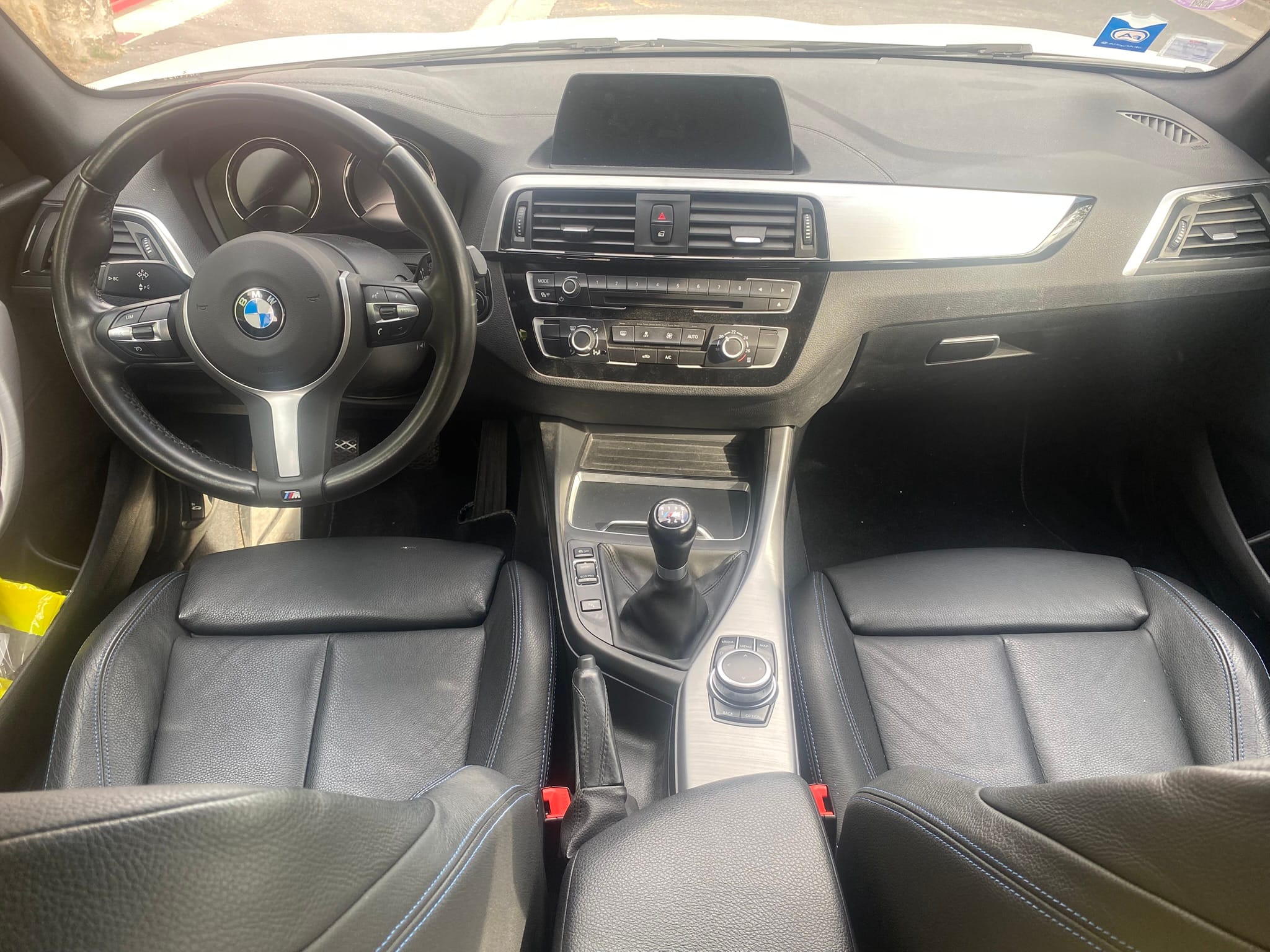 BMW Série 1 con Control de velocidad