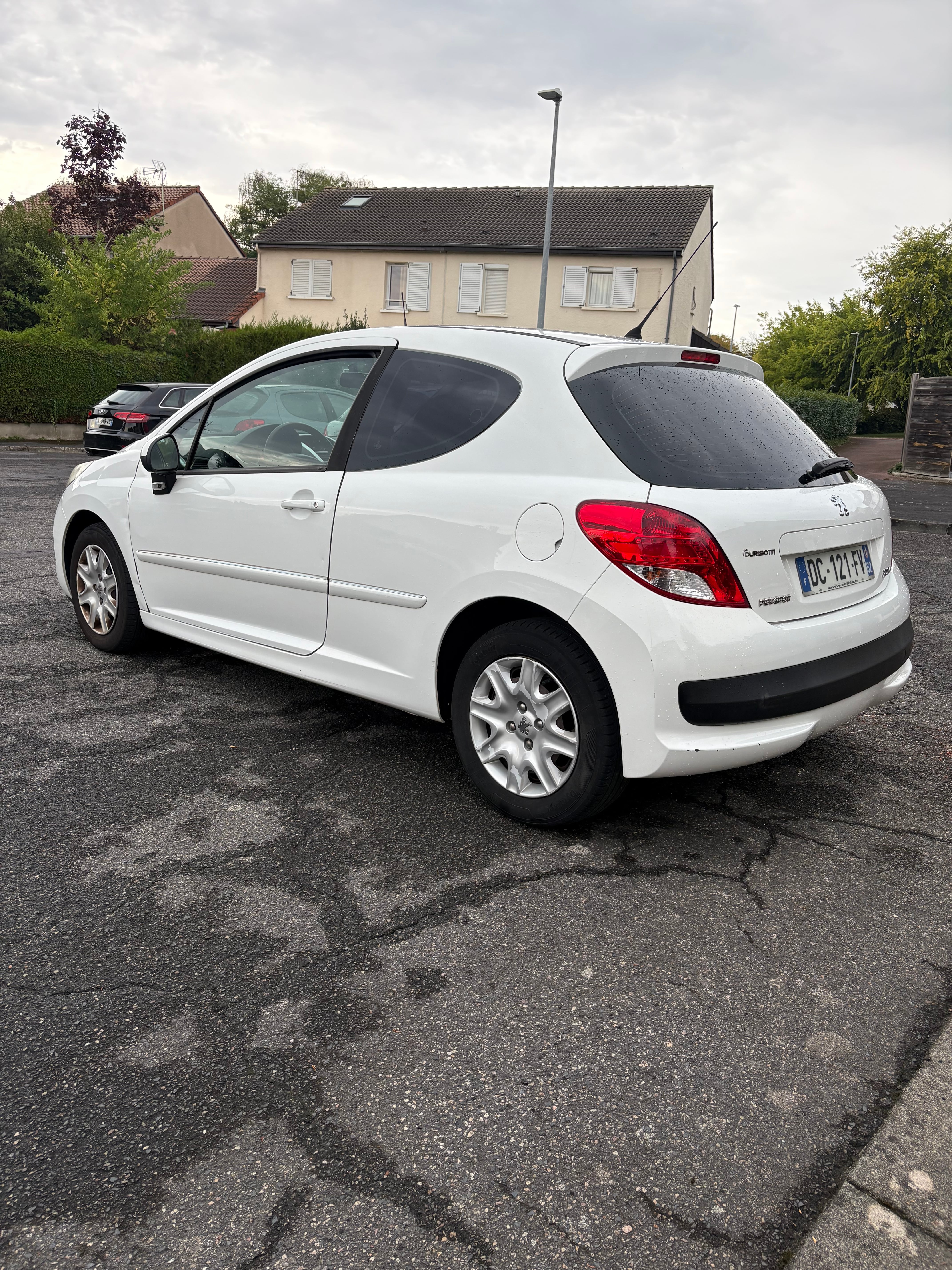 Peugeot 207 avec Régulateur de vitesse