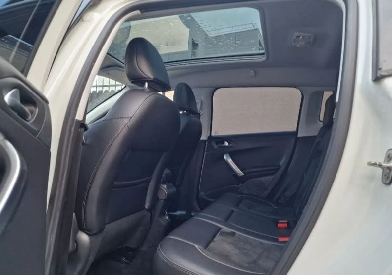 Peugeot 2008 avec Pneus neige