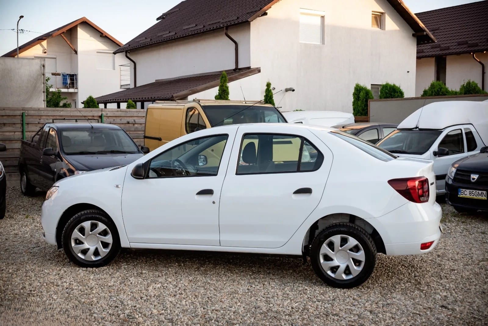 Dacia Logan, 2018, Gasolina 95