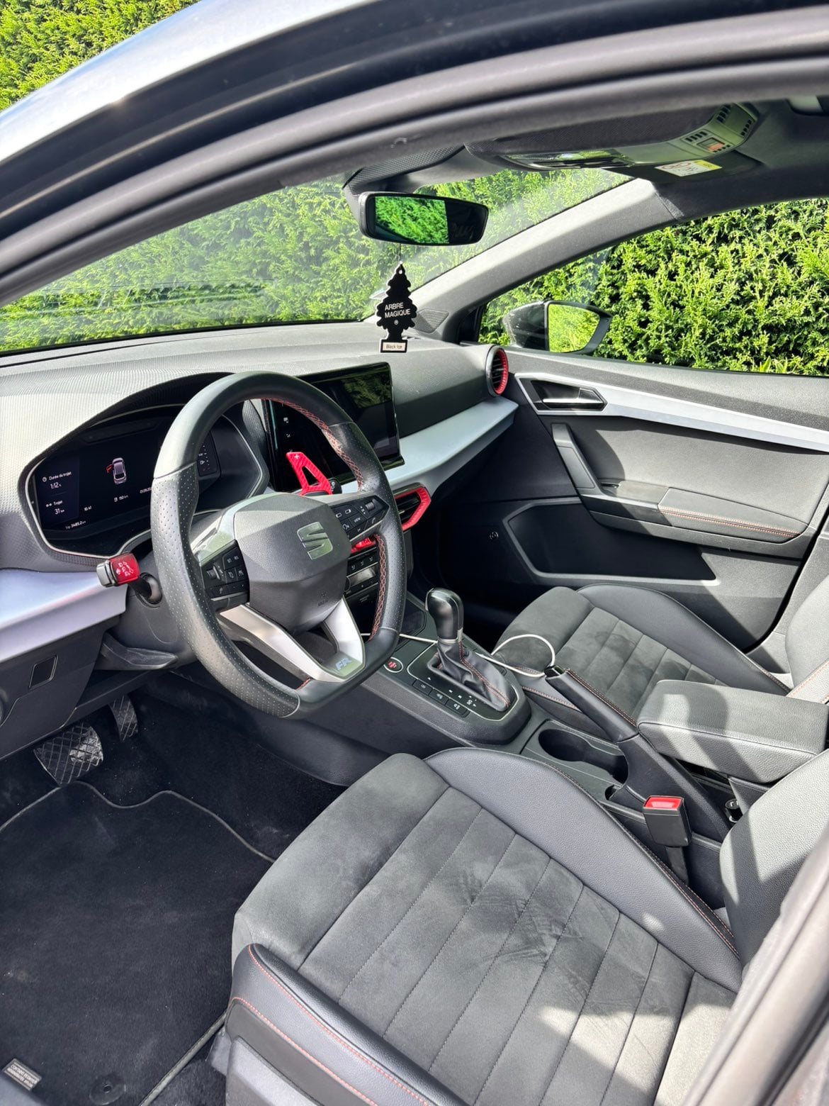 Seat Ibiza avec Audio Bluetooth