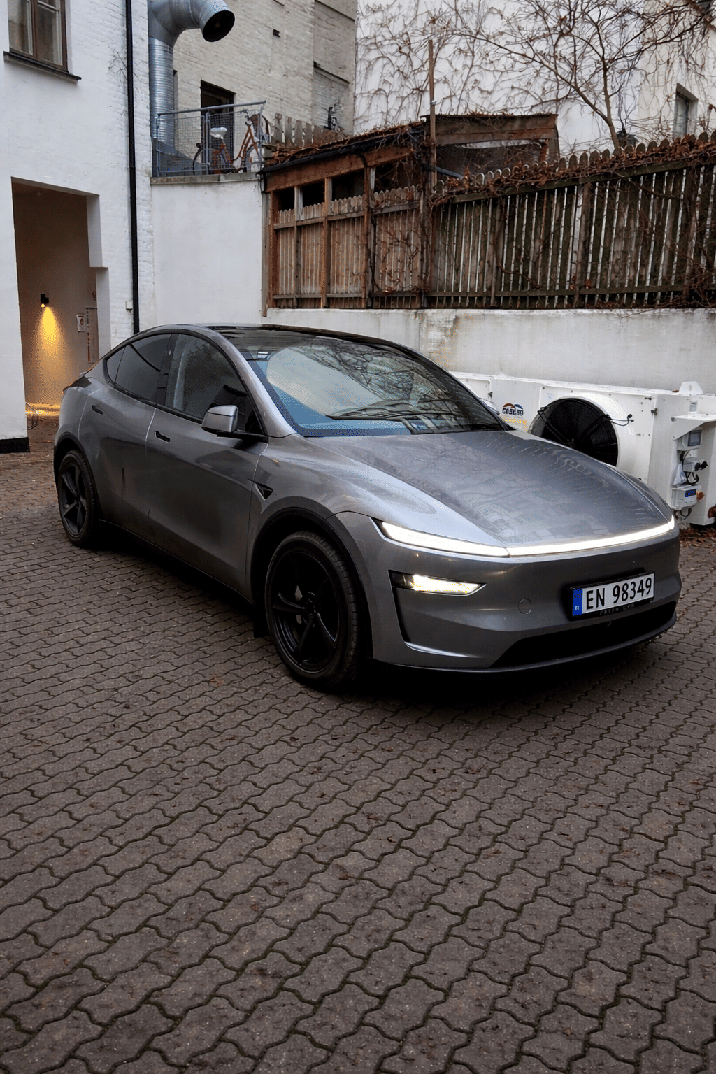 Tesla Model Y Long Range with Air conditioning