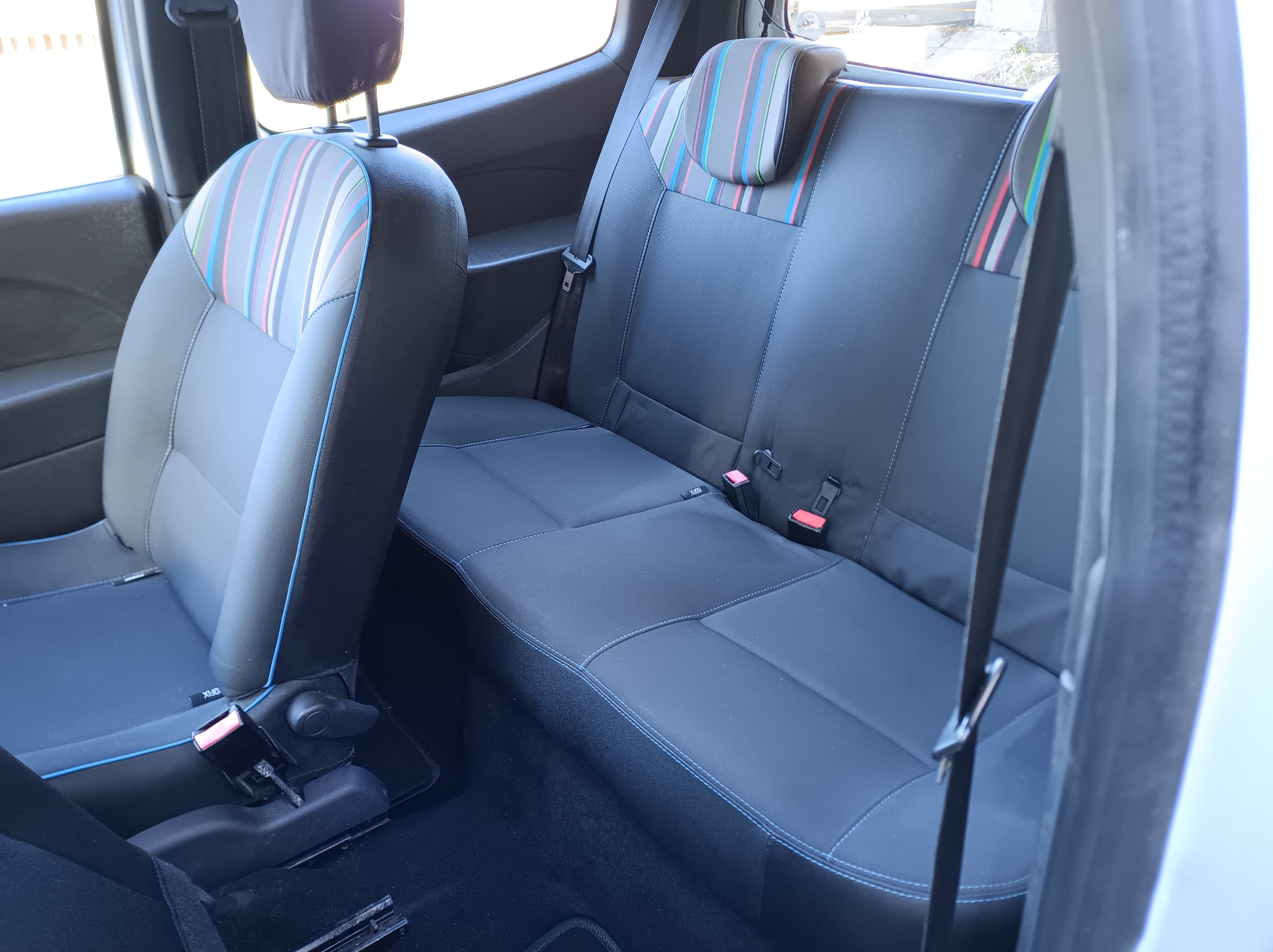 Renault Twingo II avec Siège bébé