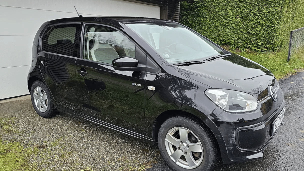Volkswagen e-Up !, 2015, Electric, automatic