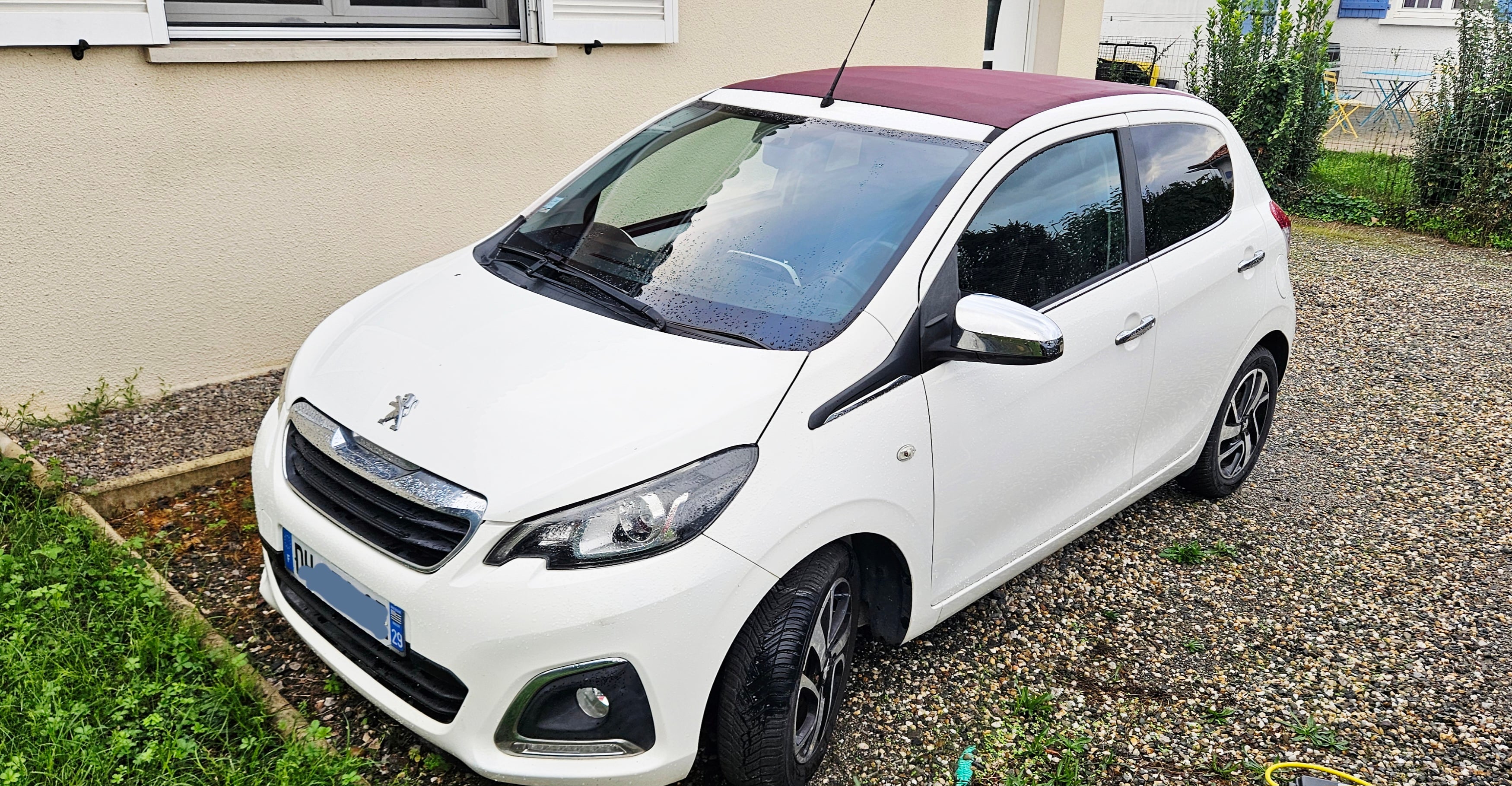 Peugeot 108 Cabriolet 1.2thp, 2014, Essence 95