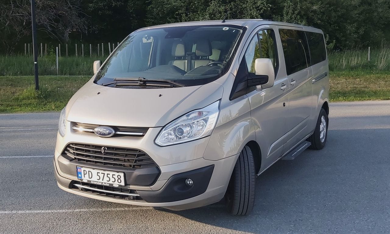 Ford Tourneo Custom, 2016, Diesel, 9 seter eller mer