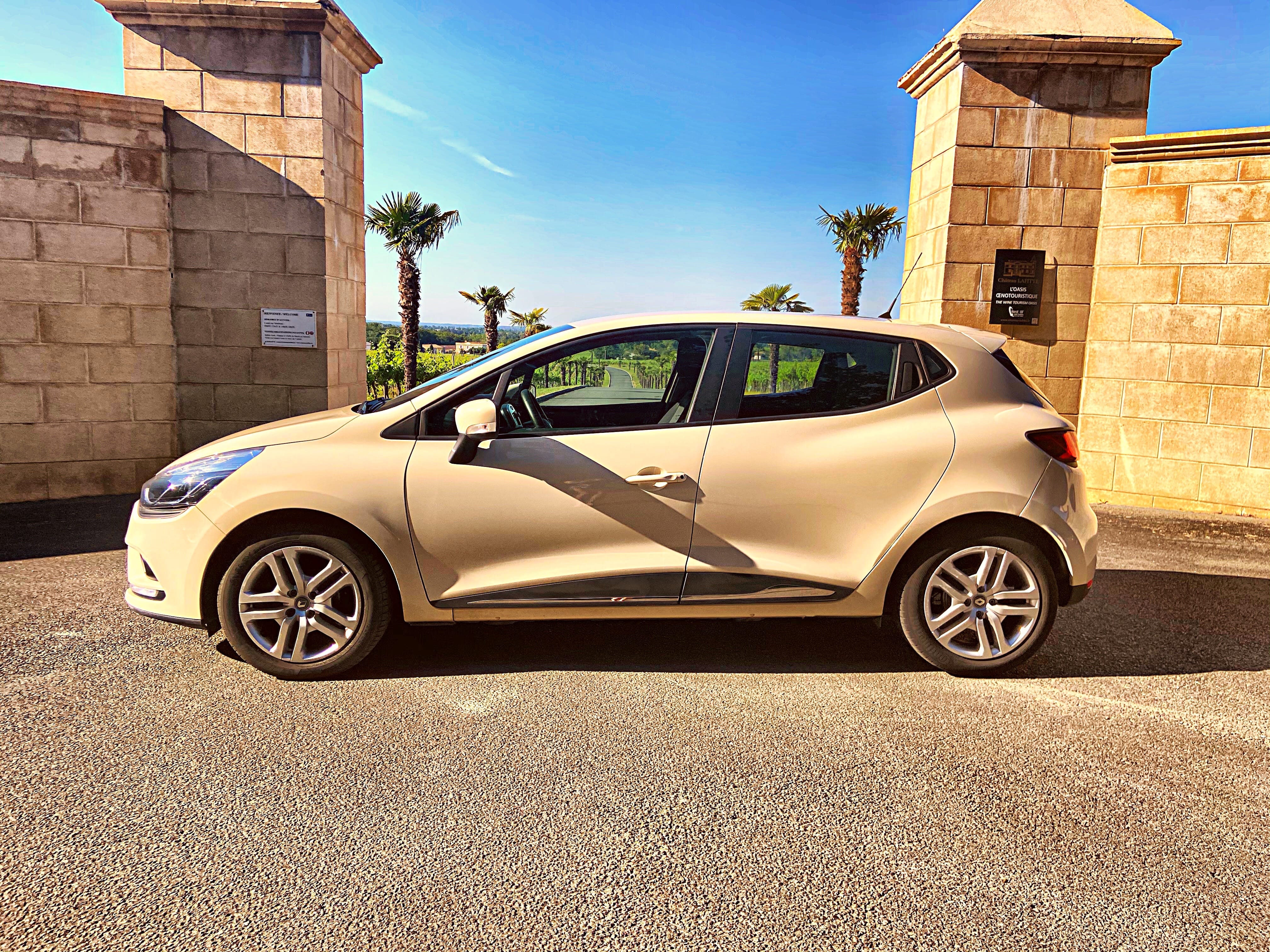Renault Clio avec Climatisation