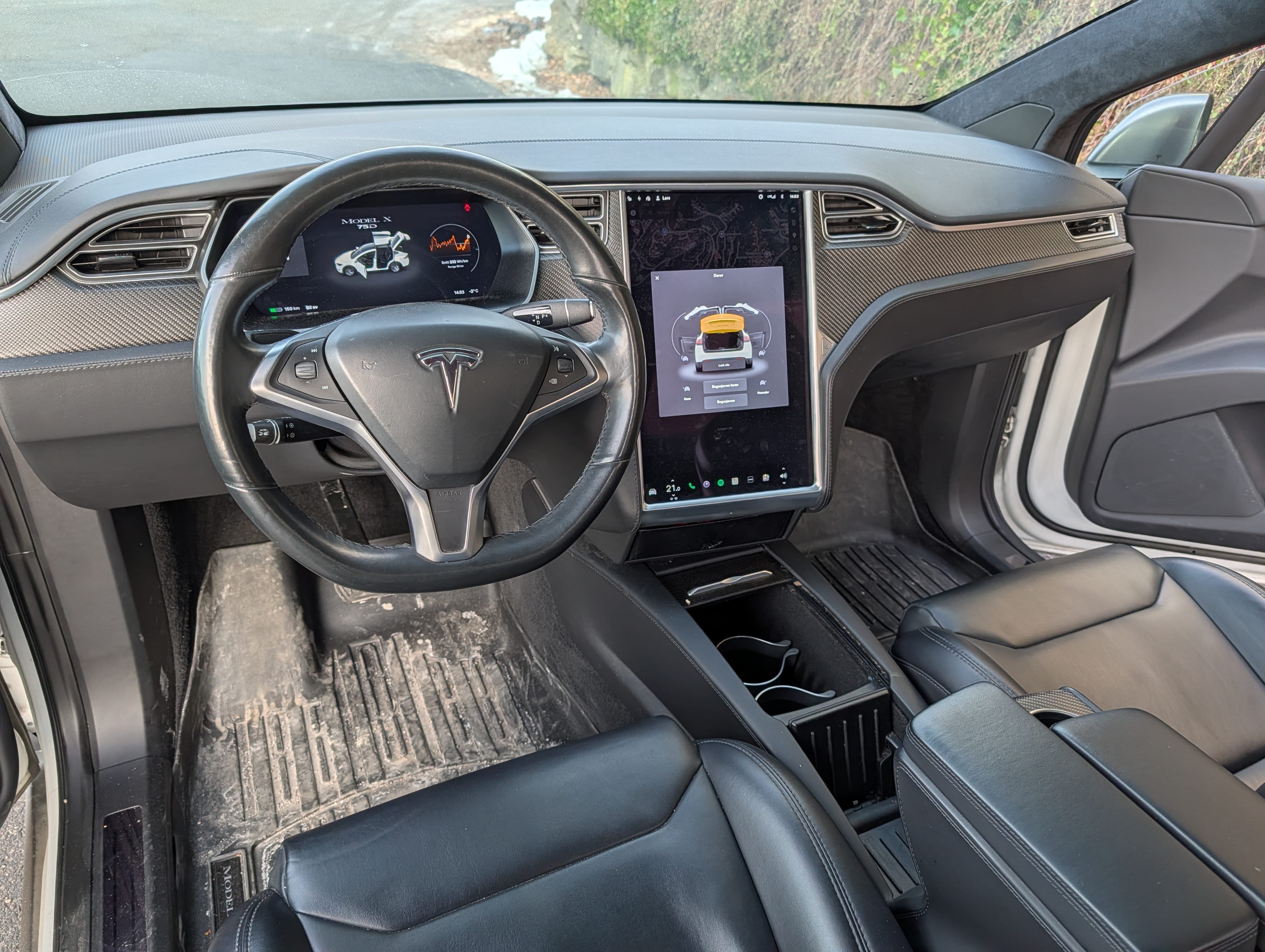 Tesla Model X 75D med GPS