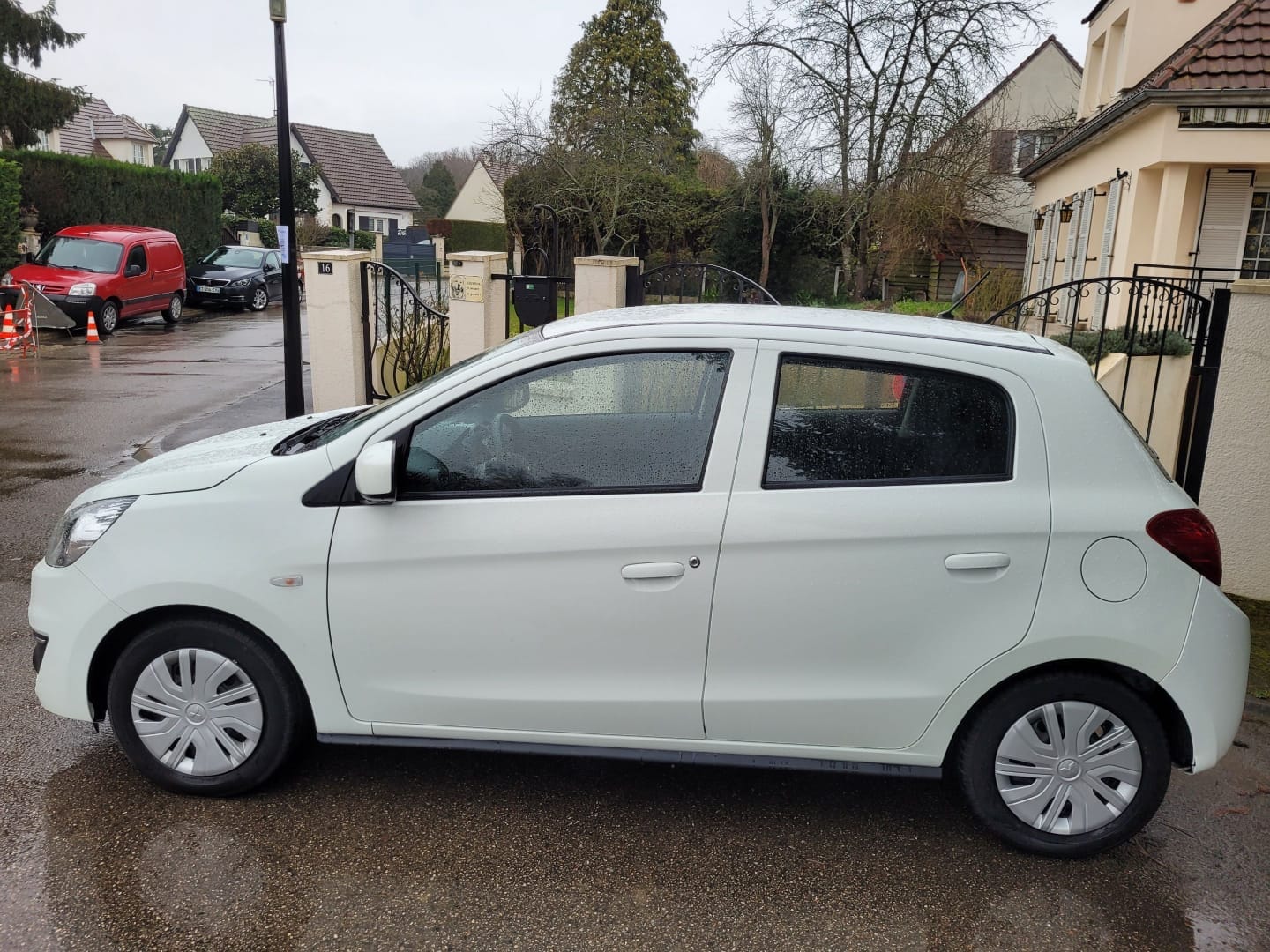 Mitsubishi Space Star con Aire acondicionado
