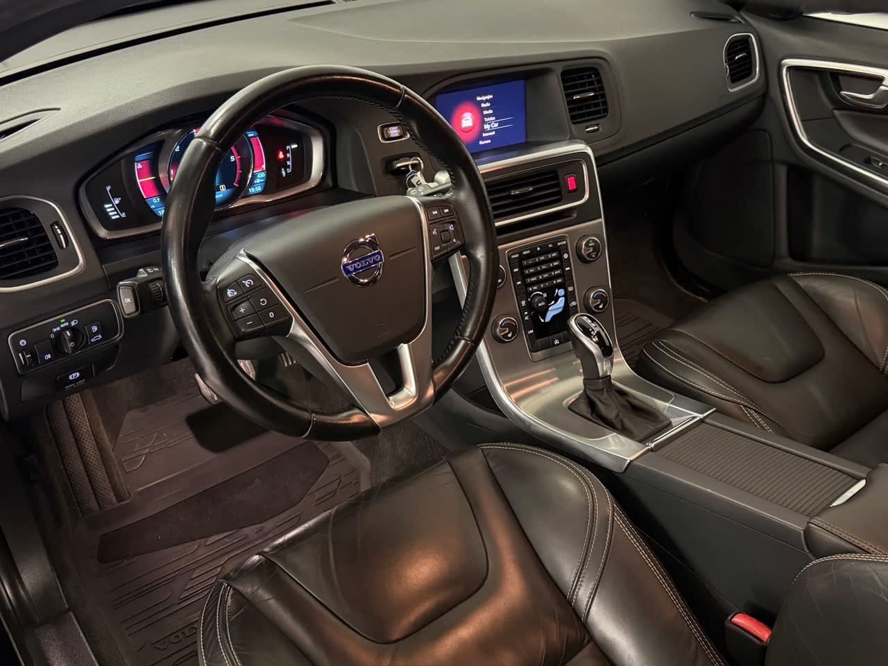 Volvo V60 med USB ladeuttak