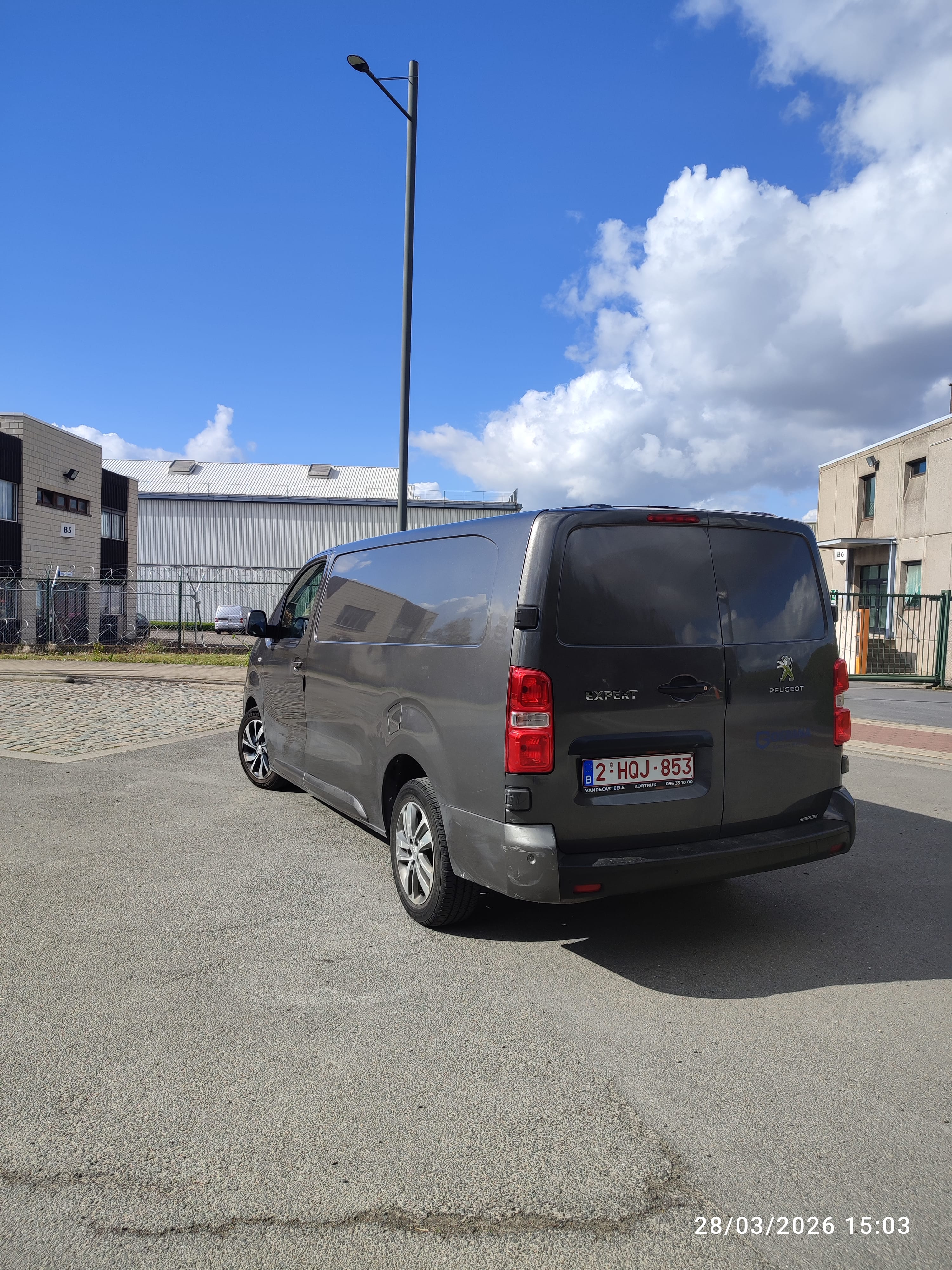 Peugeot Expert Long L3 2.0 BlueHDi 120ch avec GPS