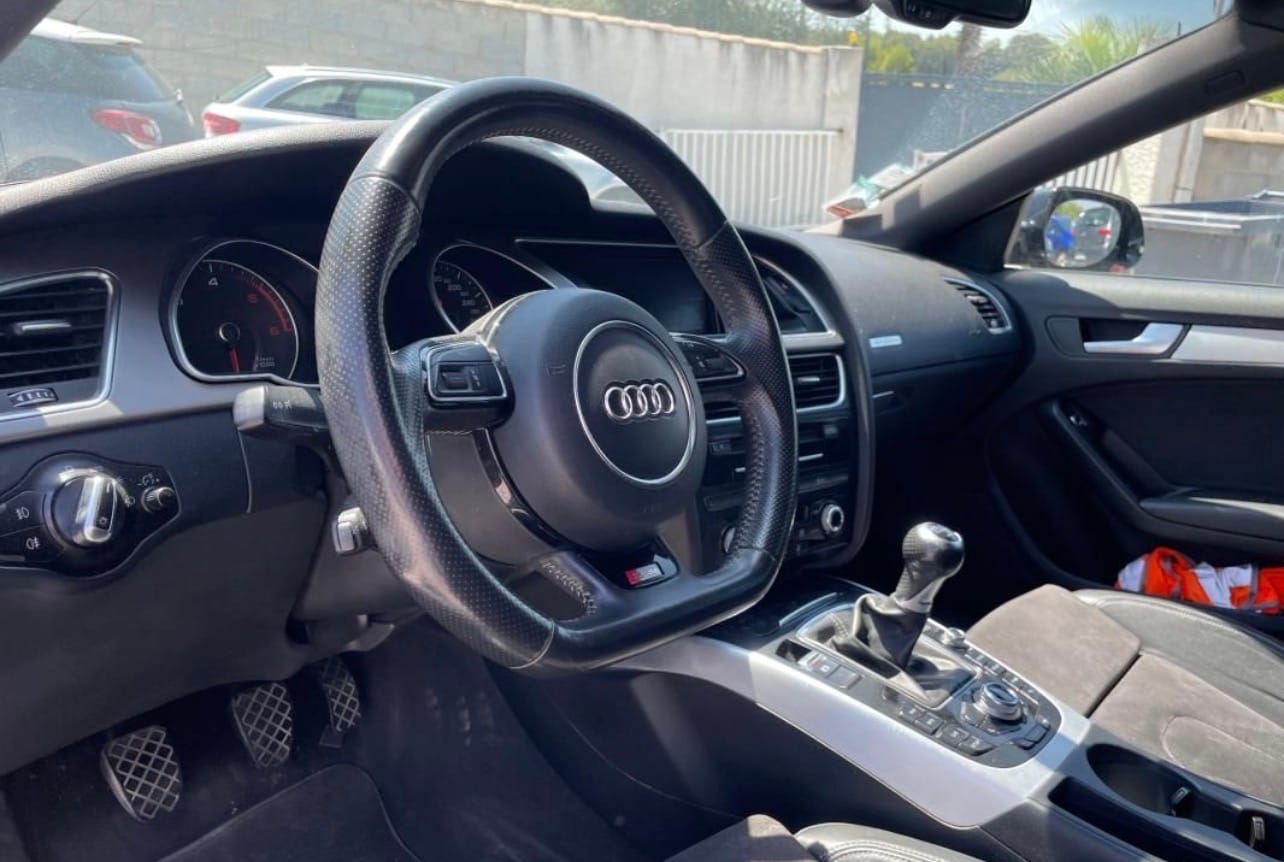 Audi A5 met Cruise control