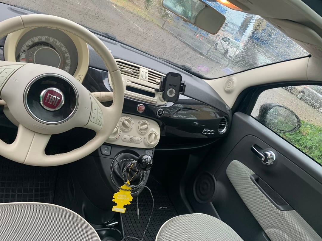 Fiat 500 avec Entrée audio / iPod