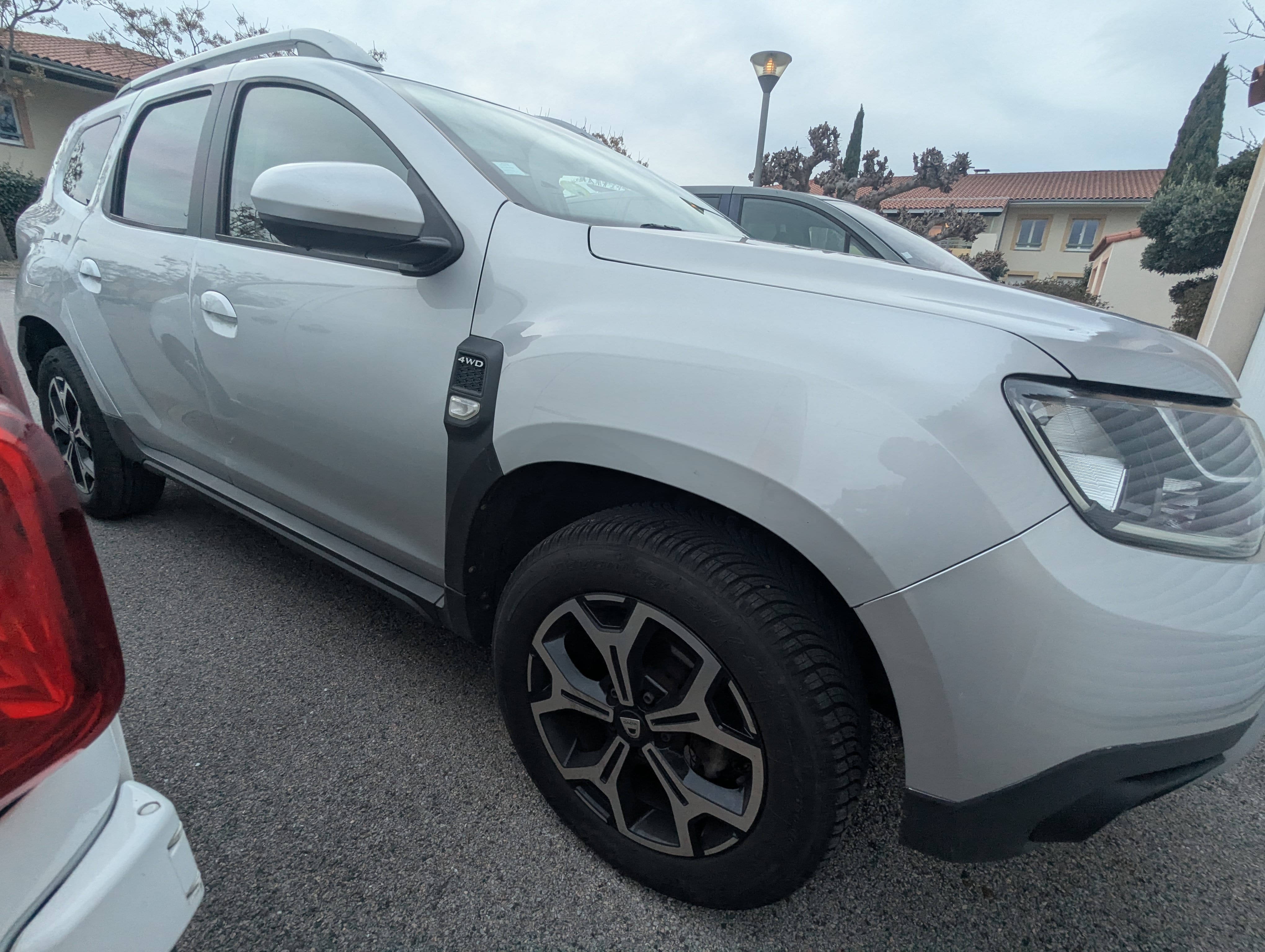 Dacia Duster avec Quatre roues motrices