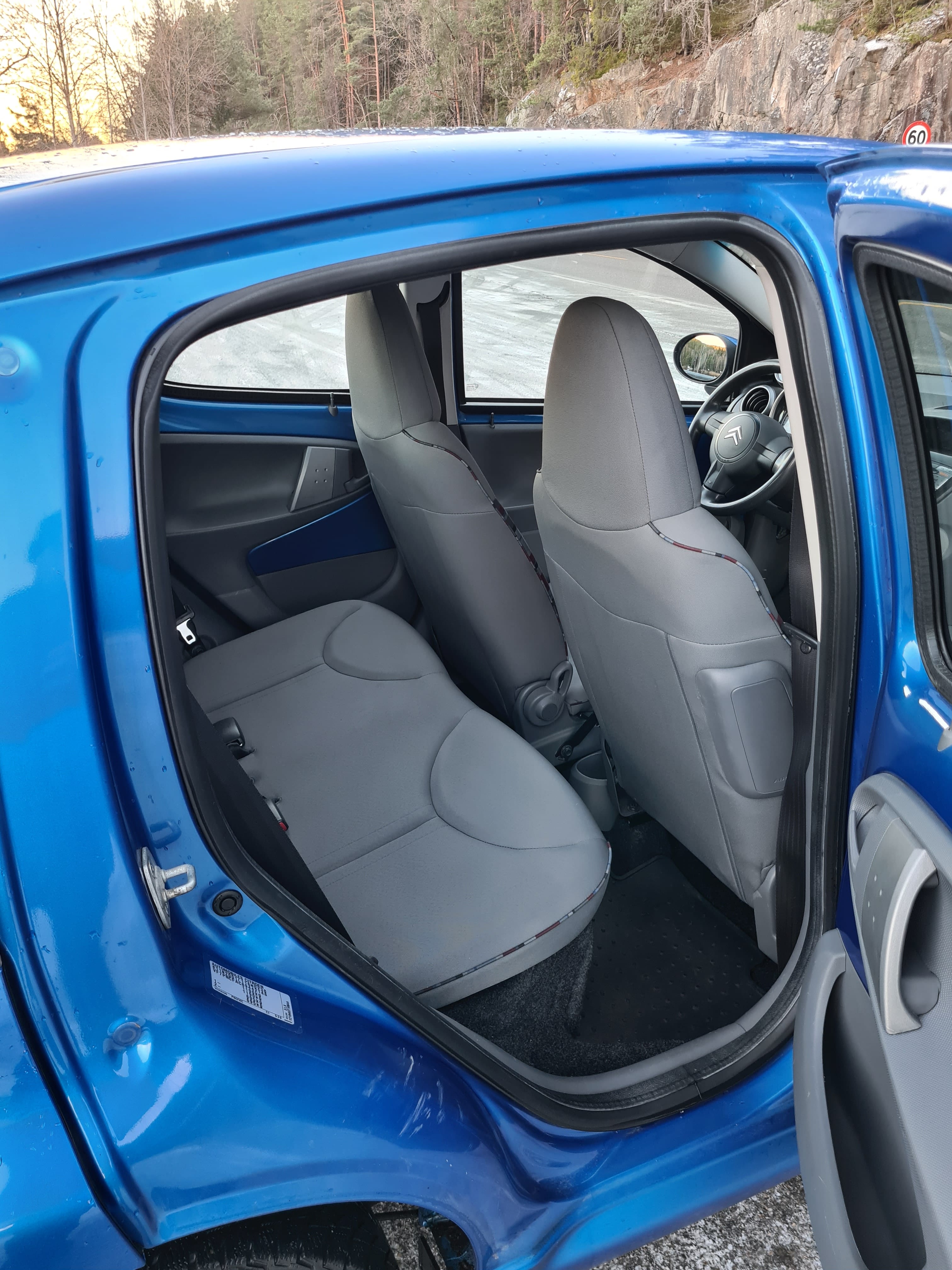 Citroen C1 AppleCar AndroidAuto med Vinterdekk